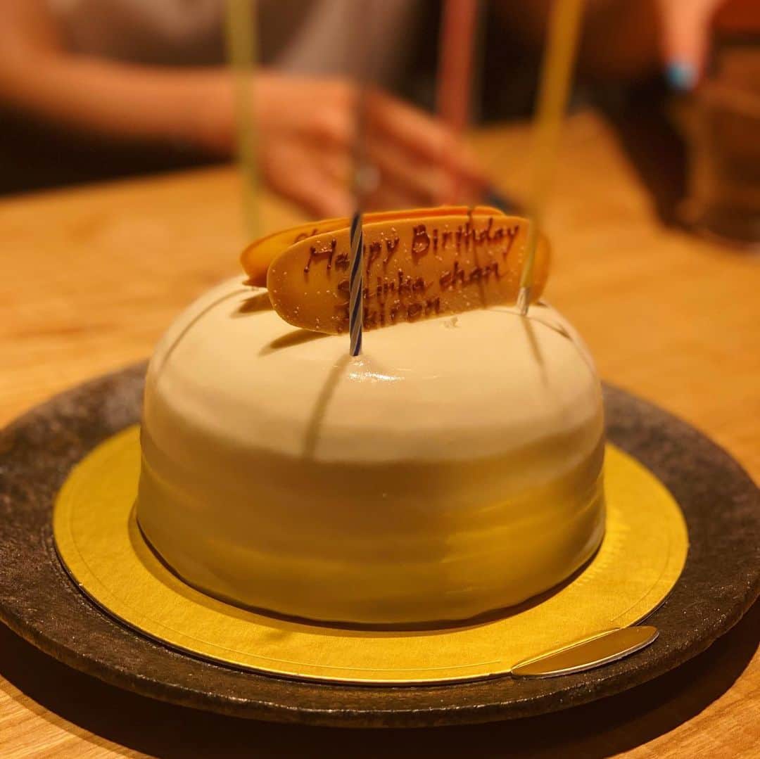 松本亜希さんのインスタグラム写真 - (松本亜希Instagram)「・ 誕生日のお祝いしてくれた🎂 @burberry の靴下最高に可愛い❤️❤️🥹  Special thanks @ata_1026  @wakkin__m  @shinkalinkable  @okuda_junko   この日は色んなお祝い事が大渋滞でした♡ @shinkalinkable もおめでとう🎂 @wakkin__m 出産頑張ってね👶 産まれる前に会えてよかった♡ ______________________________ #bff#birthday#supplies #burberry #靴下 #バーバリー」7月16日 10時03分 - m_akiron