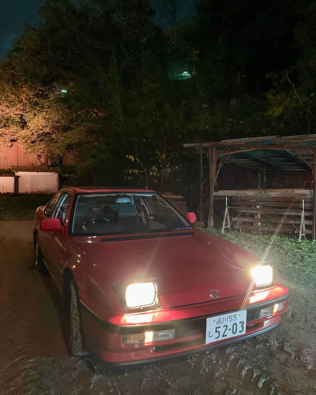 泉里香さんのインスタグラム写真 - (泉里香Instagram)「今夜10時からドラマ「眼の壁」最終回です。 90年代の設定の撮影だったので、 乗る車も、月世界の舞台も、世界観がとても素敵でした🌹  #wowow#ドラマW#松本清張#眼の壁」7月17日 20時54分 - rika_izumi_