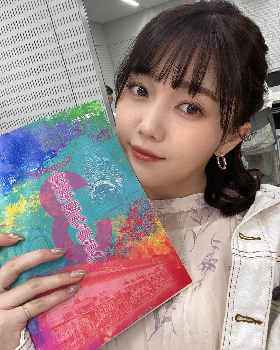 松川菜々花さんのインスタグラム写真 - (松川菜々花Instagram)「・ お知らせ📢 テレビ朝日木曜ドラマ 『六本木クラス』 に出演させて頂いてます！！  今週木曜21:00〜第3話 演技をするのが大好きでこのような素敵な作品に出れて嬉しいです♡  みんな見逃すなよ〜！！！  1枚目の写真は関係ないよ！笑笑  #テレビ朝日 #テレ朝 #六本木クラス #木曜ドラマ」7月18日 12時24分 - matsukawa__nanaka