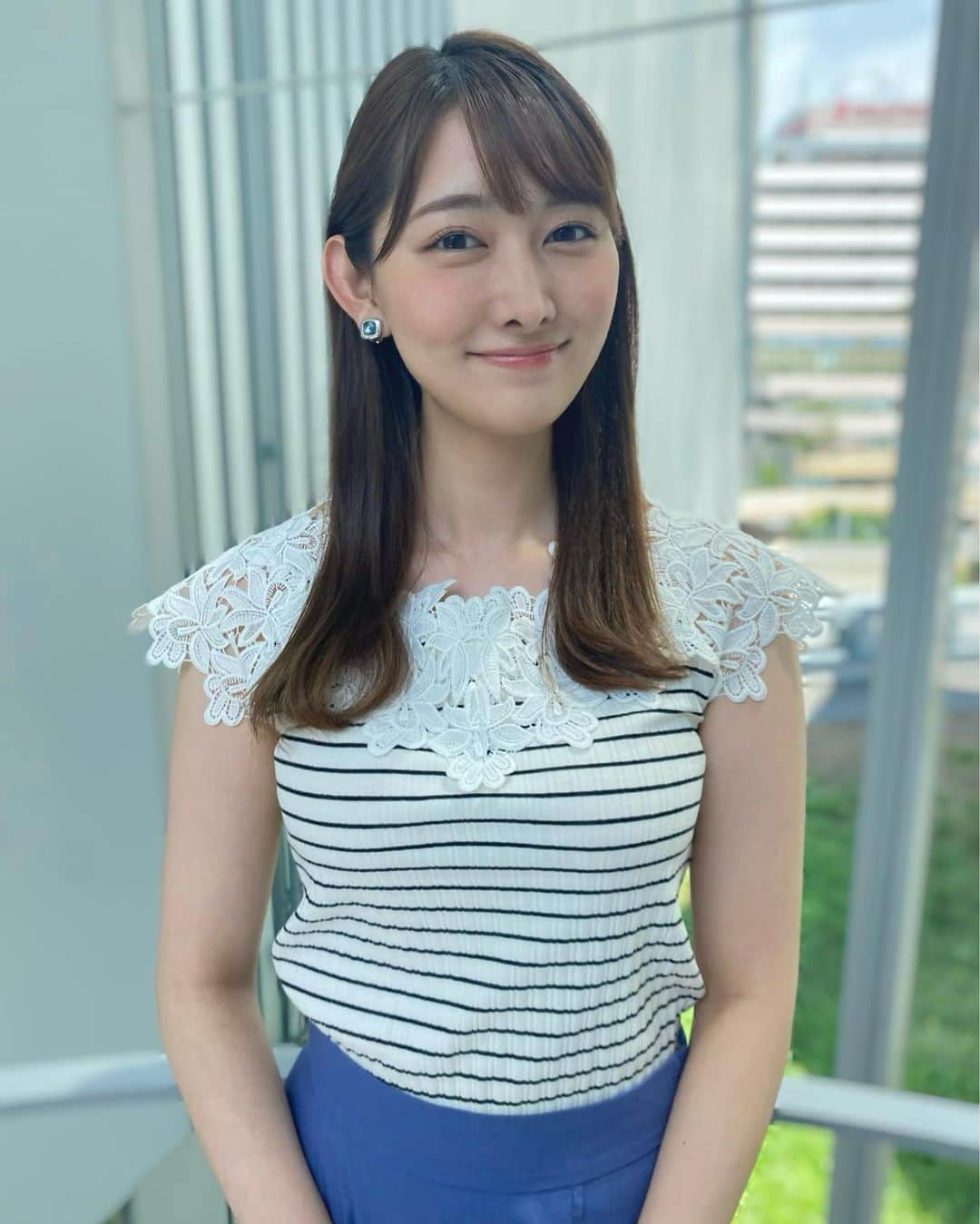 森山みなみさんのインスタグラム写真 - (森山みなみInstagram)「.  今朝も羽鳥慎一モーニングショーをご覧いただき、ありがとうございました！  海の日。三連休の最終日でしたね~‼︎ 図らずもマリンな雰囲気のコーデでした🐚♡  今週もよろしくお願いいたします😊   #テレビ朝日 #羽鳥慎一モーニングショー #モーニングショー #アナウンサー  #森山みなみ  #衣装」7月18日 19時41分 - minami.moriyama_ex