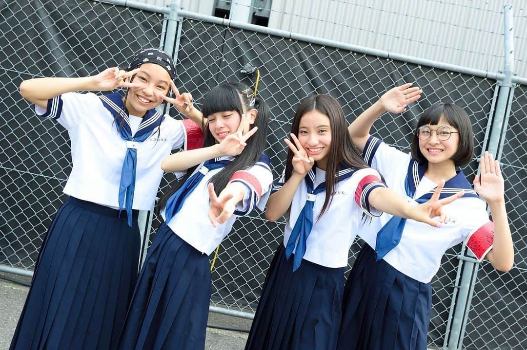 新しい学校のリーダーズさんのインスタグラム写真 - (新しい学校のリーダーズInstagram)「ATARASHII GAKKO! in 2015→2022 本日 7/19 🗓 ㊗️ 新しい学校のリーダーズ結成七周年！ 八年目スタート！よろしくお願いします！！」7月19日 16時50分 - japan_leaders