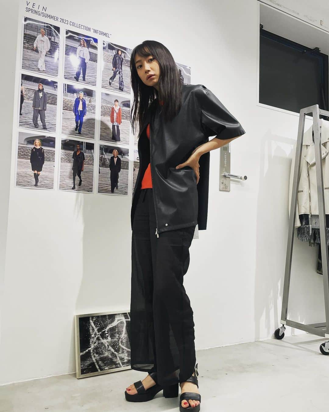 相沢菜々子さんのインスタグラム写真 - (相沢菜々子Instagram)「Jacket #vein @vein__official  👖 #emoda」7月20日 8時39分 - nanako_aizawa