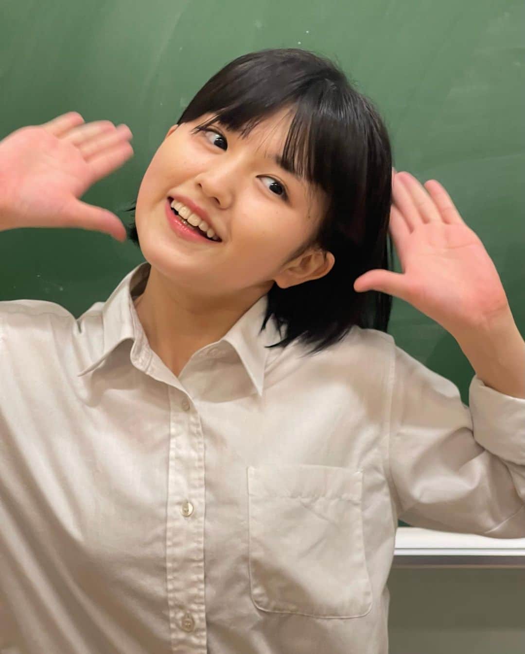 池田レイラさんのインスタグラム写真 - (池田レイラInstagram)「またまたこの間TikTokに投稿した動画の裏側です！😂  その動画と照らし合わせながらどこの部分の動きなのかを当ててみてください！🥳笑笑」7月20日 19時40分 - kanjukufresh_leyla