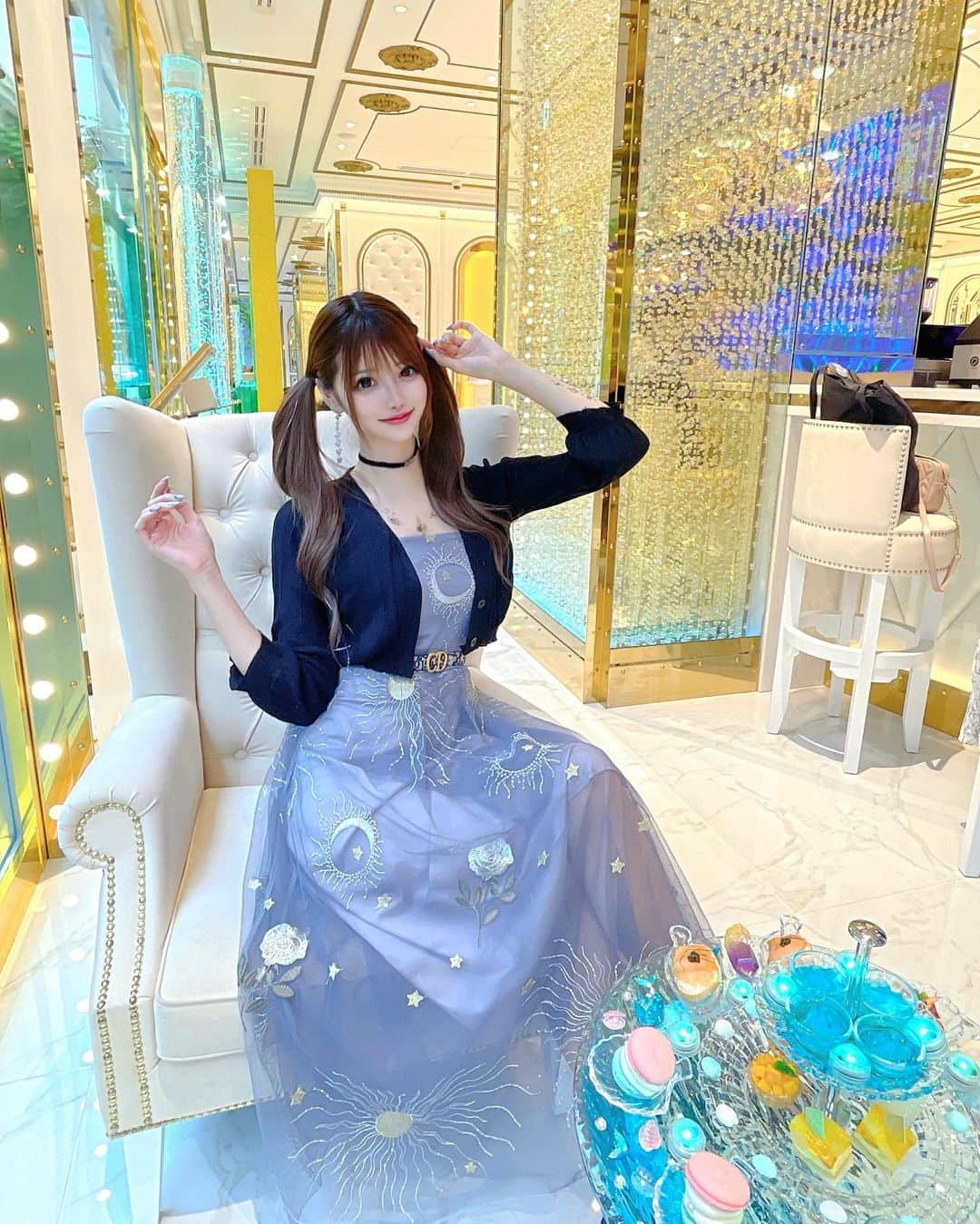 桜咲乃愛さんのインスタグラム写真 - (桜咲乃愛Instagram)「何気に初めてのAngelchampagneCafe☕️💎🐬  マーメイドのアフタヌーンティーかわいすぎたっ💕✨🍴  @angelchampagne_shop  @angel_champagne_japan   #Angelchampagne#angelchampagnecafe #エンジェルシャンパンカフェ#アフタヌーンティー#マーメイドアフタヌーンティー#銀座カフェ」7月20日 20時40分 - noasama1101