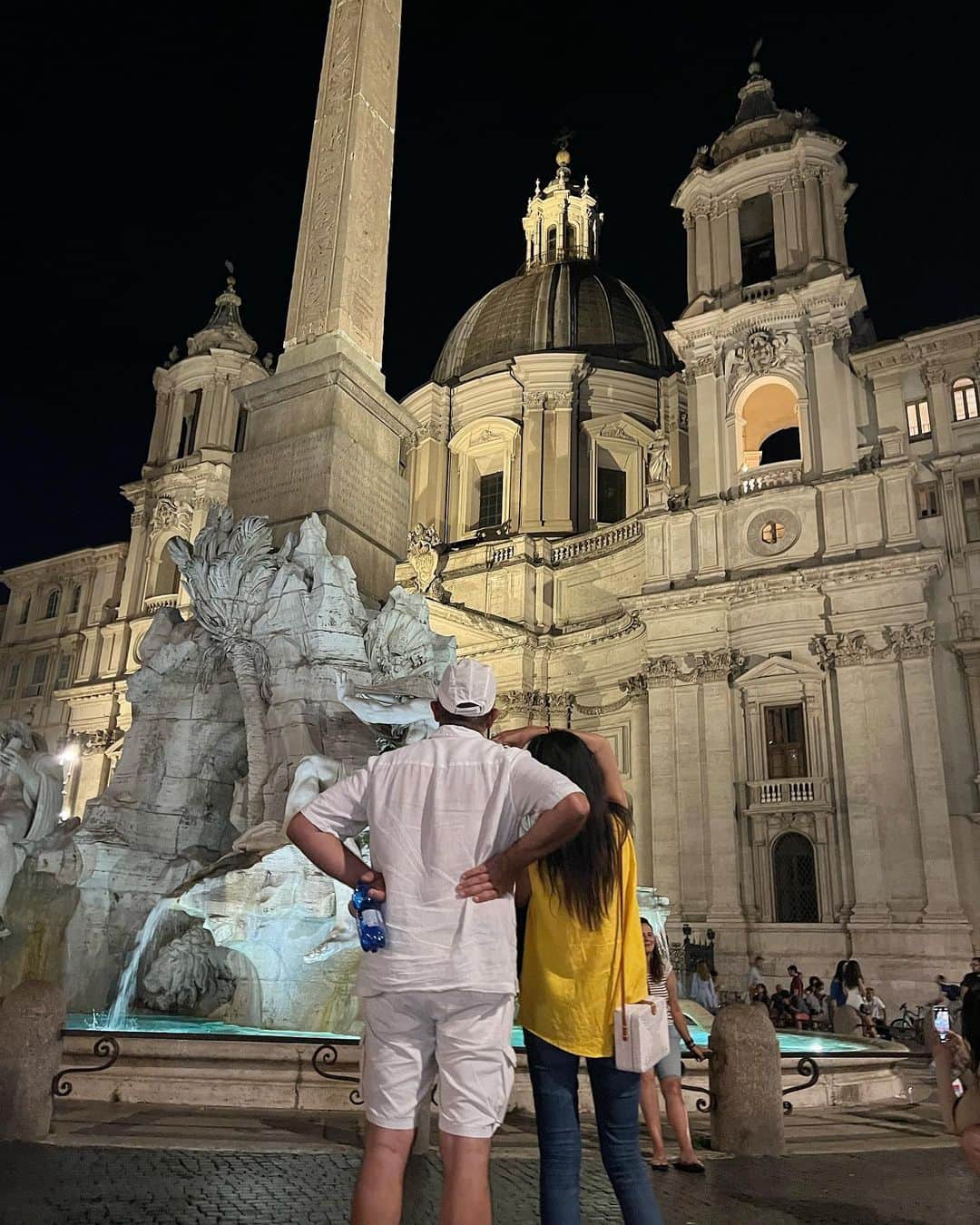 CHIHAさんのインスタグラム写真 - (CHIHAInstagram)「毎日歩きすぎて投稿全部顔面終了、足終了🫠溶けてワカメになっちゃう！   #ローマ旅行 #ローマ #roma #trip #travel #Italy #traveler #travelphotography #europe #家族旅行 #イタリア旅行 #イタリア #イタリア周遊」7月21日 18時10分 - chiha6170