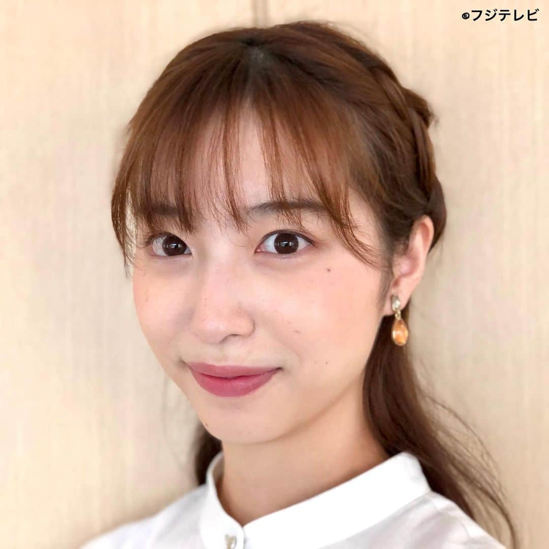 フジテレビ「めざましテレビ」さんのインスタグラム写真 - (フジテレビ「めざましテレビ」Instagram)「ファッション雑誌CanCamとコラボした お天気コーナー「きょう何着て行く？」 林佑香の毎日のコーデを紹介♪  ７月２１日　（木） 【今日のコーデ】　　 ・ブラウス→ @collage.official ９９００円 ・スカート→ @noela_official 　　１万５４００円 ・靴→ @kanematsu_official 　　１万９８００円 ・イヤリング→ @anemone_official 　　１９８０円       【コーデのポイント】 エアリーな素材に花柄💐刺しゅうを施したスカートが ロマンティックなかわいさ🥰  裾の透け感も上品ムードを高めてくれます👍  一枚で存在感があるので トップスはシンプルなバンドカラーシャツを合わせて 引き算のおしゃれに✨  #めざましテレビ #きょう何着て行く？ #林佑香 #今日のコーデ #コーデ #CanCam #今日のファッション#ootd #きょう何着て行く？は月〜金朝6時22分ごろ放送📺  #ゆかちゃん #きれいめコーデ #きれいめカジュアル #大人コーデ #夏コーデ #オフィスカジュアル #上品コーデ #アナウンサー衣装」7月21日 18時46分 - mezamashi.tv