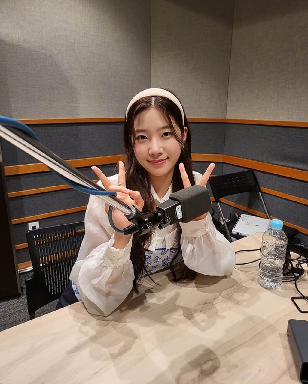 h3artbrak3rsさんのインスタグラム写真 - (h3artbrak3rsInstagram)「… #SAKURA #미야와키사쿠라 #사쿠라  #宮脇咲良 #咲良   #KAZUHA #나카무라카즈하 #카즈하 #中村一葉 #一葉  #LE_SSERAFIM #르세라핌   #今夜咲良の木の下で #さくのき #bayfm #likelabo」7月22日 3時45分 - h3artbrak3rs