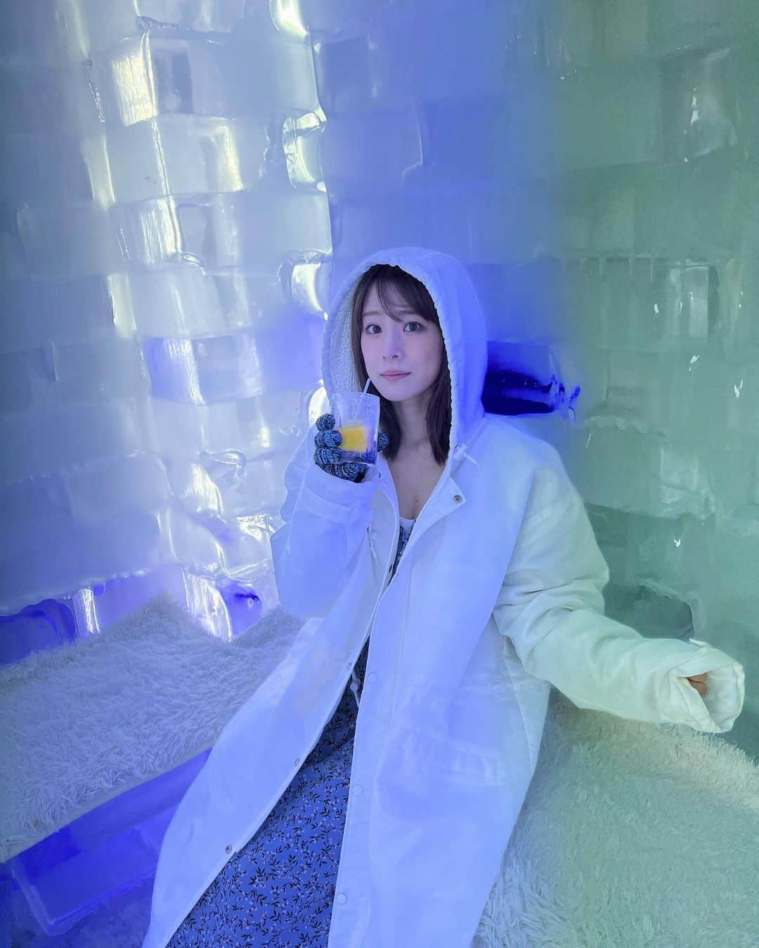 福岡みなみさんのインスタグラム写真 - (福岡みなみInstagram)「・ マイナス10℃の氷のお部屋🧊 寒かったー😆😆😆  #iceterrace #瀬長島ウミカジテラス  #沖縄」7月22日 13時09分 - fukuokaminami373