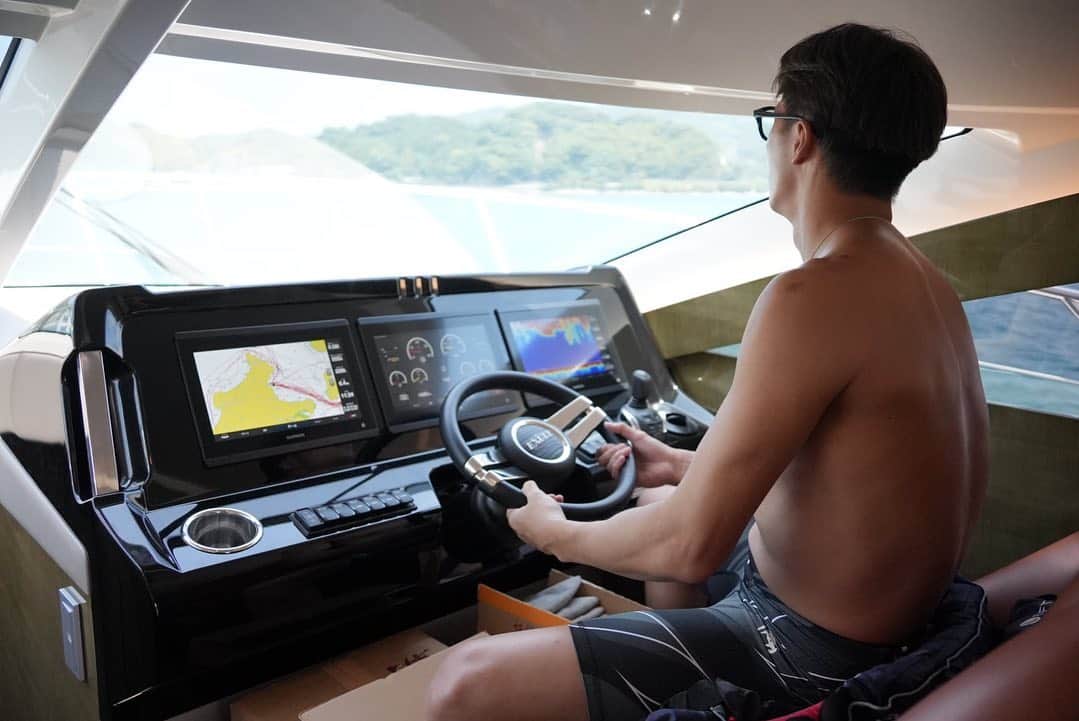 安保瑠輝也さんのインスタグラム写真 - (安保瑠輝也Instagram)「. ついに船を買った  #夢を見た」7月22日 13時23分 - anporukiya