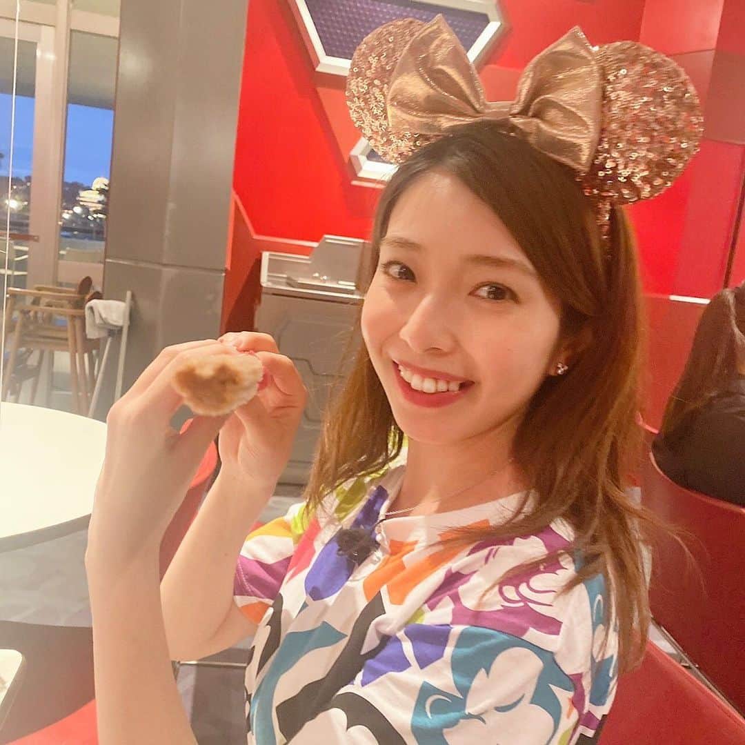朝日放送「おはよう朝日土曜日です」さんのインスタグラム写真 - (朝日放送「おはよう朝日土曜日です」Instagram)「明日はトイストーリーホテルとことん紹介！！🤖  #チュロスを食べるひろこを添えて #トイストーリー名ゼリフも飛び出す？ #お楽しみに#夏休み#おでかけ #なないろリサーチ#土日どーする #7月23日放送  #トイストーリー#トイストーリーホテル #バズ#ウッディ#ディズニー  #おは土#おはよう朝日土曜日です#ABCテレビ #小椋寛子#堀くるみ」7月22日 18時32分 - ohado6ch