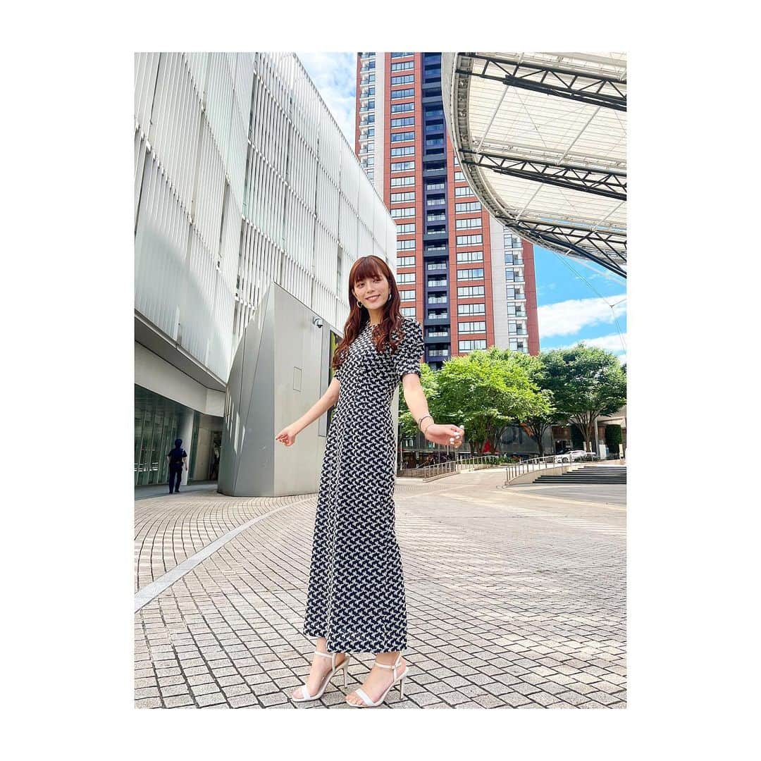 三谷紬さんのインスタグラム写真 - (三谷紬Instagram)「* #三谷の衣装 🌷 レースのワンピース！ 銀の球体指輪がめちゃくちゃ可愛かったです🫶🏻● * #ootd#outfit#ootn#todayscode#code#cordinate#コーディネート#ワンピース#レース#レースワンピース#レースワンピ#白黒#ジュエリー#jewelry#アクセサリー#accessory#テレビ朝日#アナウンサー#三谷紬」7月22日 20時23分 - mitani_tsumugi