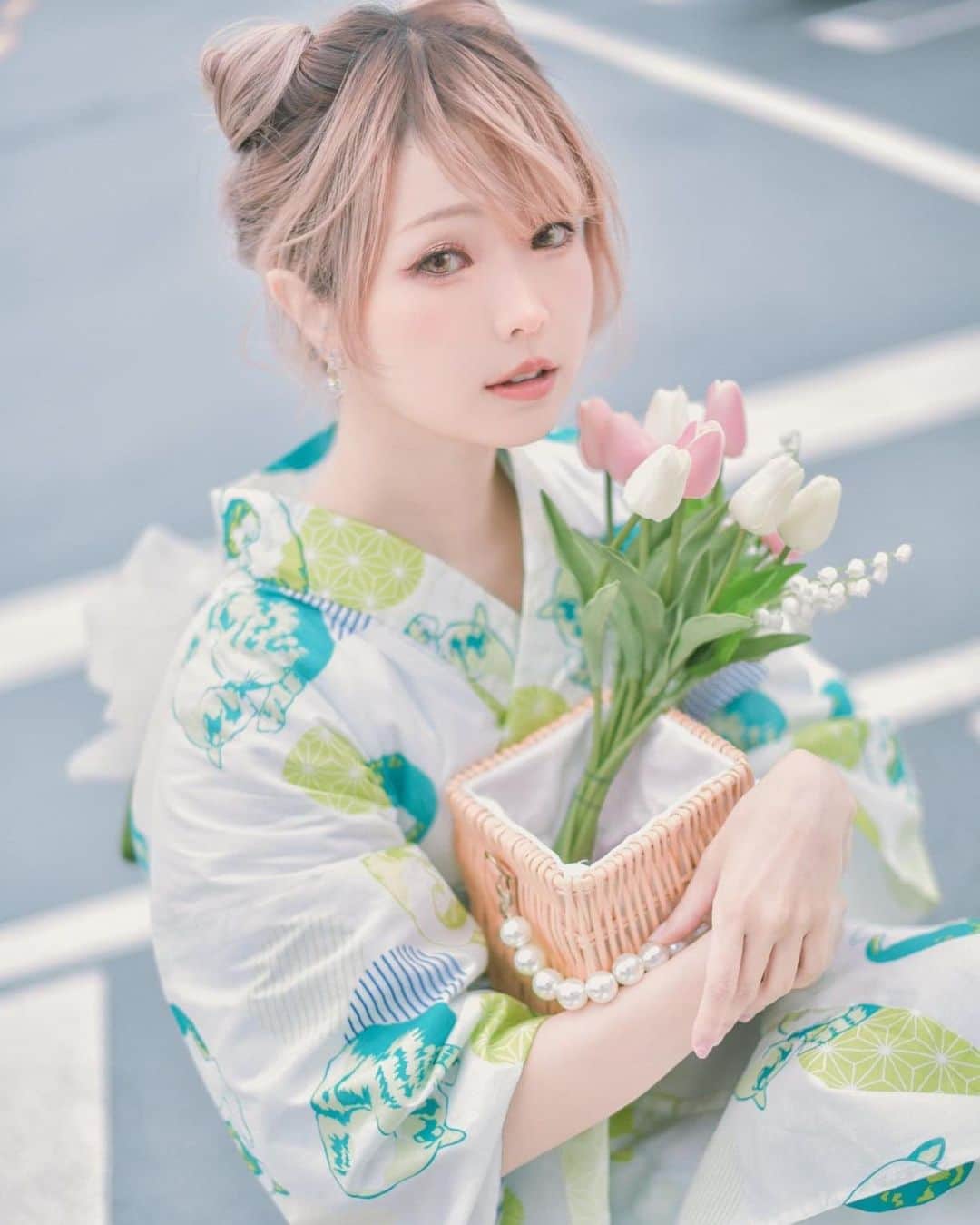 Elyさんのインスタグラム写真 - (ElyInstagram)「Yukata with Neko-mimi hair style (ﾉ*ФωФ)ﾉ Full set(33p) in this month set A 💌  ✧～✧～✧ 気のままの猫ちゃん✨ 今月のAセット写真(33枚)  ✧～✧～✧ 貓貓浴衣和第一次用真髮綁貓貓耳髮型!(ﾉ*ФωФ)ﾉ 自由自在的貓貓(33p)收錄在本月A組💌  📷 @dzzdm 👘 @kimono_luna  #elycosplay #dailyely #elydaily #blessed #travel  #yukata #ゆかた #浴衣女子」7月23日 12時39分 - eeelyeee