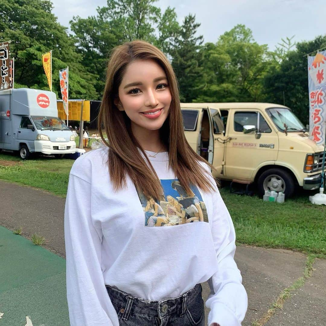 美女美容事情さんのインスタグラム写真 - (美女美容事情Instagram)「《休日は公園でお散歩🌳☀️》⁠⠀ *⠀⠀⠀⠀⠀⠀⁠⠀⁠⠀⁠⠀⁠⠀⁠⠀ 今回ご紹介させて頂きますのは!!👀❤️⁠⠀⁠⠀⁠⠀⁠⠀⁠⠀ Arichanさん<@iamarisa1022> の素敵なお写真📸⠀⁠⠀⁠⠀⁠⠀ *⠀⁠⠀ 笑顔が素敵で見ていて癒されますね😍💖⠀ こんな美人さんと公園でお散歩してみたいですね⚽️✨⠀ *⠀⁠⠀⁠⠀⁠⠀⁠⠀⁠⠀ Arichanさん<@iamarisa1022> 素敵な投稿をありがとうございました☺️📸✨⠀⁠⠀ Arichanさんのアカウントには他にも素晴らしい投稿が沢山ありますので是非覗いてみてくださいね💁‍♀️💙⁠ ⁠⠀ ⠀⠀⁠⠀⁠⠀⁠⠀⁠⠀ △▼△▼△▼△▼△▼△▼△▼△▼△▼ ⁠⠀⁠⠀⁠⠀⁠⠀ ❤️🧡💛「ビジョビ (美女美容事情)」💚💙💜⠀⠀⠀⠀⠀⠀⠀⠀⠀⠀⠀⠀⠀⠀⁠⠀⁠⠀⁠⠀⁠⠀⁠⠀⁠⠀ 👇掲載ご希望の方は👇⠀⠀⠀⠀⠀⠀⠀⠀⠀⠀⠀⠀⠀⠀⠀⁠⠀⁠⠀⁠⠀⁠⠀⁠⠀⁠⠀ @b_b_j.jタグ付けと🖤 #ビジョビ ⁠⠀⁠⠀ 🖤タグ付けお願いします⠀⠀⠀⠀⠀⠀⠀⠀⠀⠀⠀⠀⠀⠀⠀⁠⠀⁠⠀⁠⠀⁠⠀⁠⠀⁠⠀ △▼△▼△▼△▼△▼△▼△▼△▼△▼ ⁠⠀⁠⠀ #美人#美女#休日コーデ#公園⠀ #お散歩#サッカー#スタイル抜群⠀ #インスタ美女#インスタ美人」7月23日 18時29分 - b_b_j.j