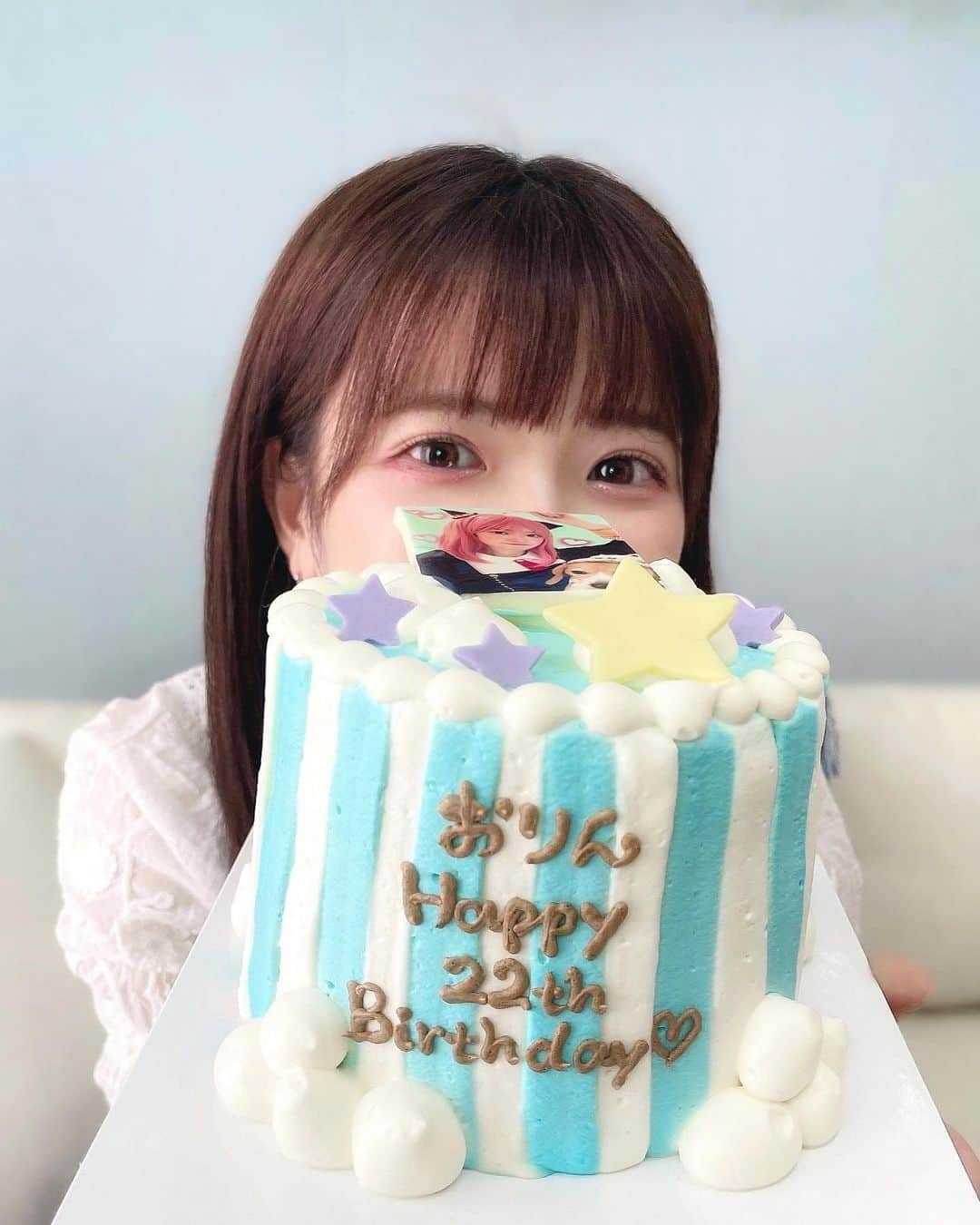 武藤小麟さんのインスタグラム写真 - (武藤小麟Instagram)「- ̗̀ 🎂 ̖́-  今年のお誕生日ケーキが すごく可愛すぎたので載せさせてください…🤤♡  アーニャな私とオグリが乗ってる大好きな水色ケーキと 顔面ポッチャマケーキ！🐧💙 幸せで心もお腹もいっぱいな素敵な日でした‪‪☺︎‬  #birthdaycake #cake #birthday #pokemon #spyfamily  #anime #ポケモン #ポケモンケーキ #ポッチャマ #アーニャ #水色 #ケーキ #オーダーメイドケーキ #水色ケーキ」7月23日 19時11分 - muto_orin