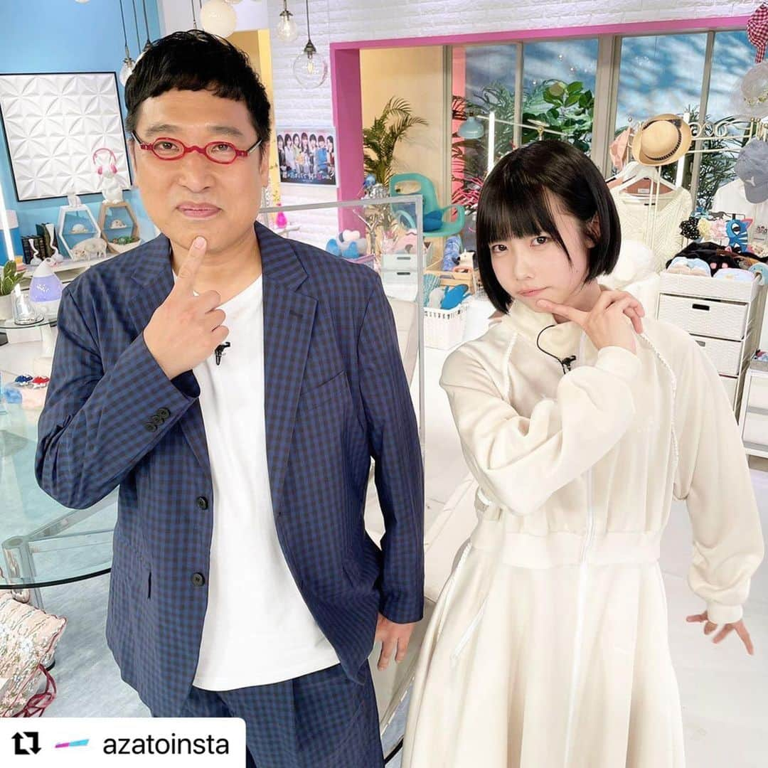 あのちゃんさんのインスタグラム写真 - (あのちゃんInstagram)「本日よる11:55〜テレビ朝日さん「あざとくて何が悪いの？」に出させていただきますので見ろください。 この日化粧間に合わなくて終わらなくて結構薄いです顔が。  #Repost @azatoinsta with @use.repost ・・・ 7/24(日)よる11:55〜 #あざとくて何が悪いの  #あのちゃん @a_n_o2mass 降臨❤️‍🔥  山里亮太とは他局の番組で5年間共演の過去が🥹 師弟関係と思いきや⁉️ 予測不能なトークをお見逃しなく😛」7月24日 12時38分 - a_n_o2mass