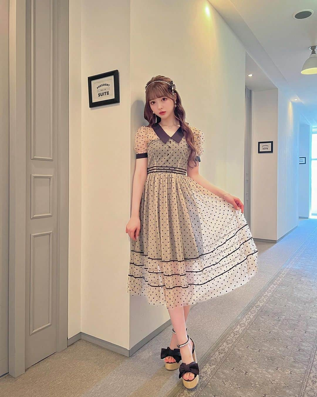 中山恵美生さんのインスタグラム写真 - (中山恵美生Instagram)「夏コーデ色々👗💞  さて今日は渋谷109POPUP ついに最終日です🥲🔥💞  あっという間すぎるなあ、、😢  今日は18:00~店頭でお待ちしてます🥹🎀 宜しくお願いします💞  会えるの楽しみにしてるね😌🎀  #mmeeme #エムミーエメ #夏コーデ #夏服コーデ  #ワンピース #キャミワンピ  #ヘアアレンジ #ブラウスコーデ  #ガーリーコーデ」7月25日 12時22分 - emiu0624