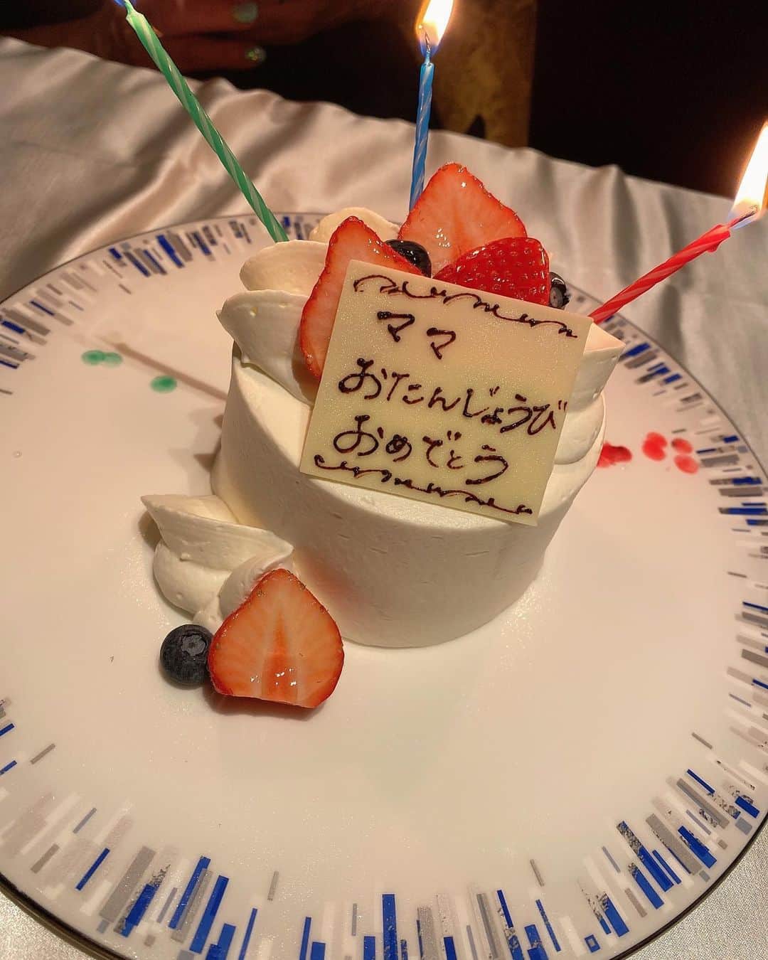 星島沙也加さんのインスタグラム写真 - (星島沙也加Instagram)「母のお誕生日のお祝いで 家族で旅行をした日🎂」7月25日 21時04分 - sayaka_hoshijima