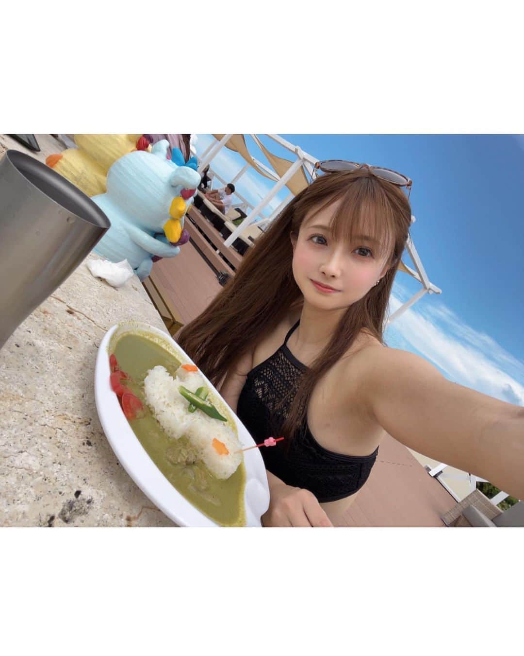 美女美容事情さんのインスタグラム写真 - (美女美容事情Instagram)「《麦わら帽子＆海コーデ💕🏖👒》 *⁠ 今回ご紹介させて頂きますのは!!👀❤︎⁠⠀ mikiさん< @_miki823 >の素敵なお写真📸⁠⠀⁠⠀⁠⠀⁠ *⁠⠀⁠⠀⁠⠀⁠⠀ かわいすぎる絶世の美女ｉｎ沖縄🏝 麦わら帽子がとても似合っています💖😆 *⠀⁠⠀⁠⠀⁠⠀⁠⠀ mikiさん< @_miki823 > ⠀⁠⠀⁠⠀⁠⠀ 素敵な投稿ありがとうございました☺️📸✨ *⠀⁠⠀⁠⠀⁠⠀⁠⠀ mikiさんのアカウントには他にも素晴らしい投稿が沢山ありますので是非覗いてみてくださいね💁‍♀️💙⁠⠀⁠⠀⁠⠀⁠⠀ *⠀⁠⠀⁠⠀⁠⠀⁠⠀ △▼△▼△▼△▼△▼△▼△▼△▼△▼ ⁠⠀⁠⠀⁠⠀ ❤🧡💛「美女美容事情」💚💙💜⠀⠀⠀⠀⠀⠀⠀⠀⠀⠀⠀⠀⠀⠀⁠⠀⁠⠀⁠⠀⁠⠀⁠⠀ 👇掲載ご希望の方は👇⠀⠀⠀⠀⠀⠀⠀⠀⠀⠀⠀⠀⠀⠀⠀⁠⠀⁠⠀⁠⠀⁠⠀⁠⠀ @b_b_j.jタグ付けと🖤 #ビジョビ ⁠⠀ 🖤タグ付けお願いします✨⠀⠀⠀⠀⠀⠀⠀⠀⠀⠀⠀⠀⠀⠀⠀⁠⠀⁠⠀⁠⠀⁠⠀⁠⠀ △▼△▼△▼△▼△▼△▼△▼△▼△▼ ⁠⠀⁠ ⁡#はいむるぶし#小浜島#沖縄県 #沖縄旅行#沖縄グルメ#沖縄カフェ #沖縄ホテル#沖縄観光#沖縄ランチ #小浜島グルメ#ビーチ#国内旅行#カレー #水着#ビキニ#水着コーデ#リゾート#海 #海コーデ#gw#gw旅行#石垣島#離島 #石垣島グルメ#石垣島旅行#okinawa #okinawajapan#swimwear#bikini」7月26日 17時30分 - b_b_j.j