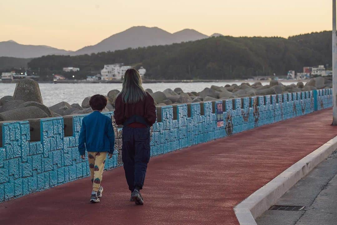 パク・ソダムさんのインスタグラム写真 - (パク・ソダムInstagram)「장은하씨 그리구 우리서원이💛」7月27日 20時20分 - imsodamm