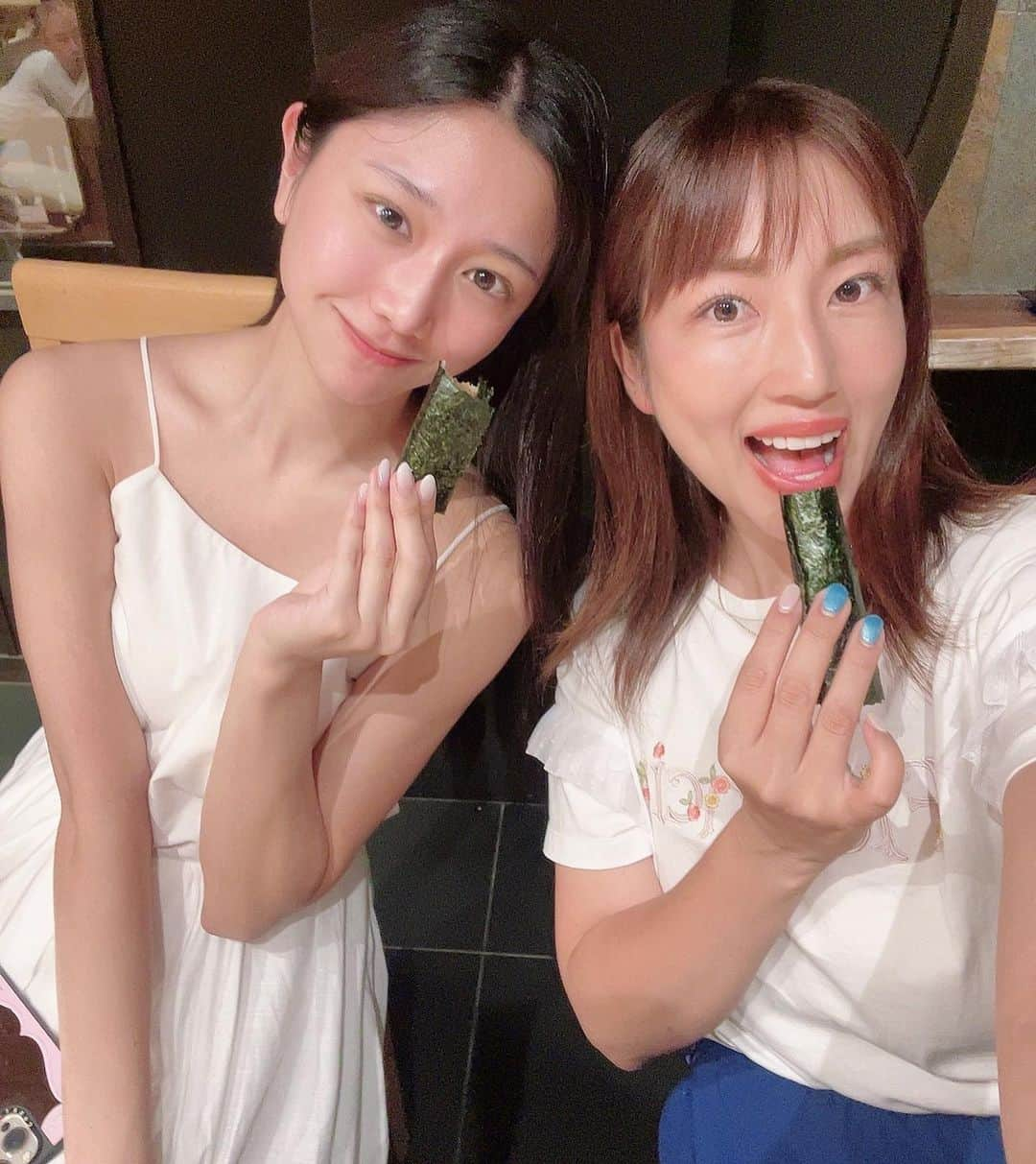 庄司ゆうこさんのインスタグラム写真 - (庄司ゆうこInstagram)「りさちゃんお誕生日おめでとう🎉🎂 お店はりさちゃんの大好きなお鮨屋さんで開催しました🤗 女子4人集まると賑やか🤣 って私が1番うるさかったけど🤣 ガールズトークが楽しすぎて、ついつい喋り過ぎた🤣💓 そして酔っ払いりさちゃん可愛かった❤️ ハッピーな歳になりますように❣️ #お誕生日#おめでとう#ハッピーバースデー#渋谷#鮨屋#ケーキ#ルワンジュ東京#バースデーガール」7月27日 23時14分 - yuko.shoji