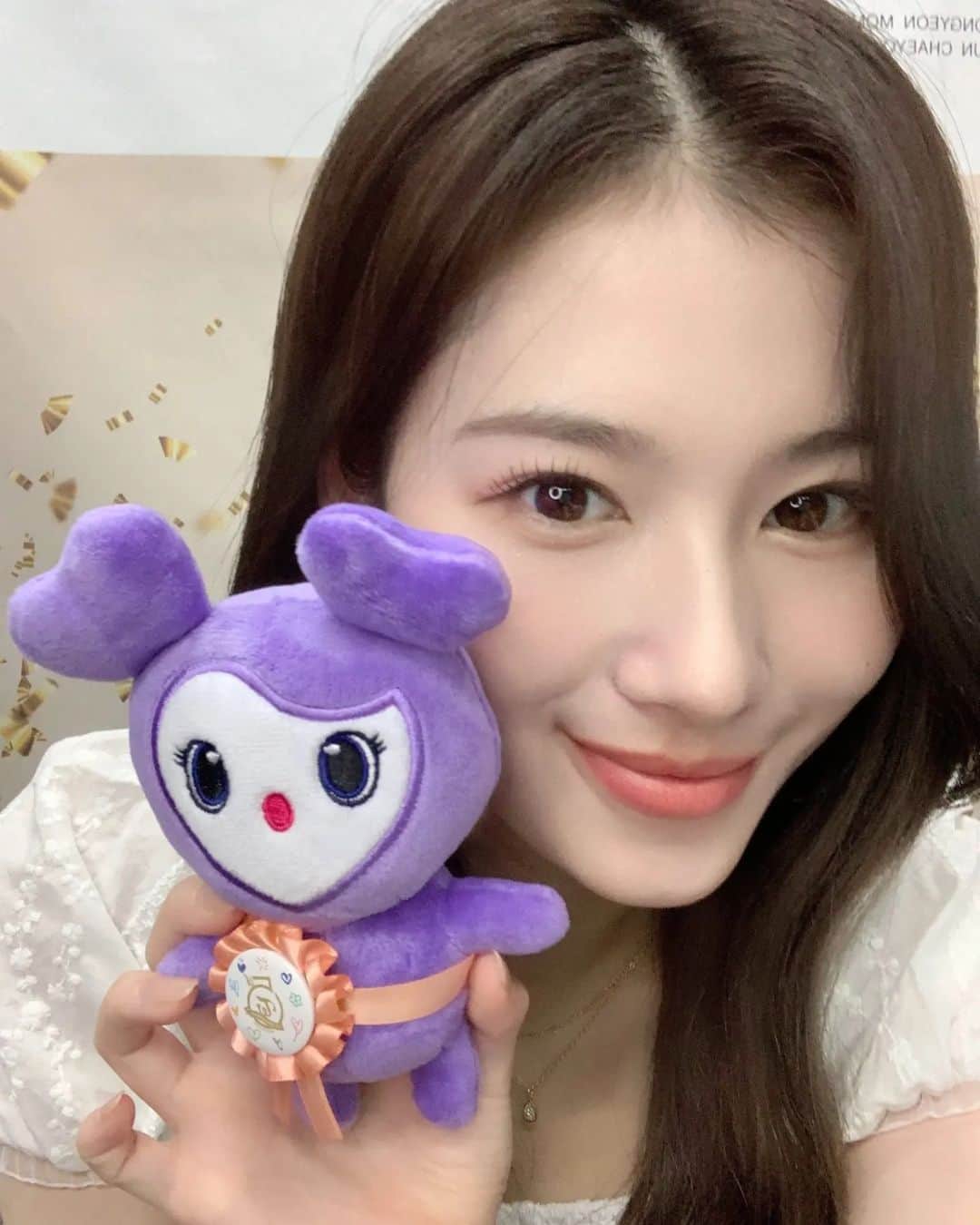 サナさんのインスタグラム写真 - (サナInstagram)「Savely💜 ーーーーーーーーーー Follow > @sana.twice.kr < . @m.by__sana @twicetagram #TWICE#트와이스#ONCE#Sana#사나 #Nayeon#나연#Jeongyeon#정연#Momo#모모#Jihyo#지효#Mina#미나#Dahyun#다현#Chaeyoung#채영#Tzuyu#쯔위」7月29日 16時09分 - sana.twice.kr