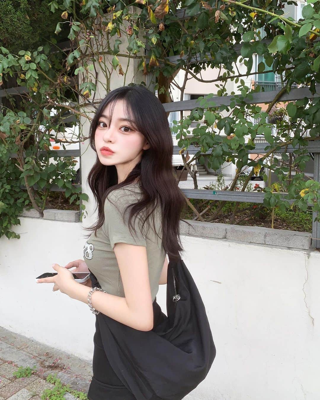 ウィ・ソンヒさんのインスタグラム写真 - (ウィ・ソンヒInstagram)「하찮은 븨」7月29日 19時13分 - _seong_hee