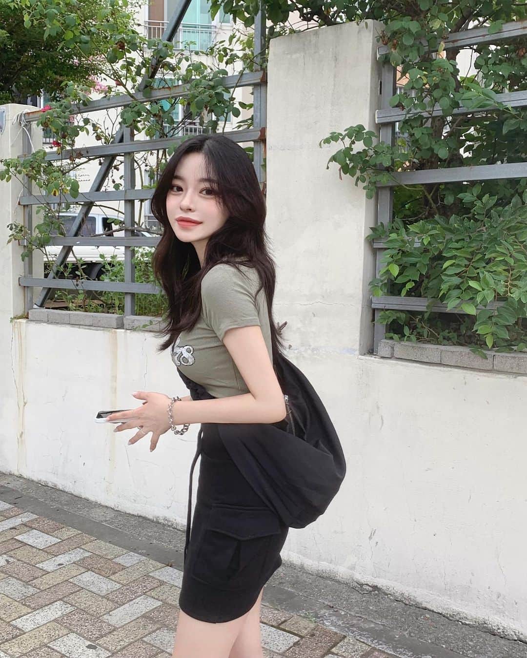 ウィ・ソンヒさんのインスタグラム写真 - (ウィ・ソンヒInstagram)「하찮은 븨」7月29日 19時13分 - _seong_hee