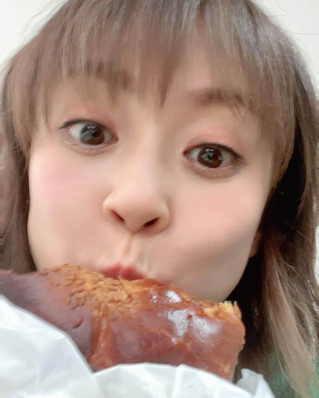 佐藤仁美さんのインスタグラム写真 - (佐藤仁美Instagram)「.  先週のポップアップの ハンバーガー  だ  #ポップアップ」7月29日 21時30分 - sato.hitomi.19791010