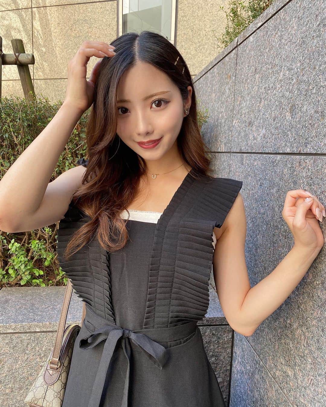 山下みちるさんのインスタグラム写真 - (山下みちるInstagram)「・ 今日も暑かった〜🥵  恵比寿に行ったけど暑くて すぐ室内に避難しちゃいました❤️‍🔥❤️‍🔥  可愛いワンピースは @stella_tokyo.jp さんの👗❤︎ ・  #stellatokyo  #ootd  #instafashion #오오티디 #데일리  #ワンピース  #コーデ」7月30日 21時11分 - hello_chiruchiru