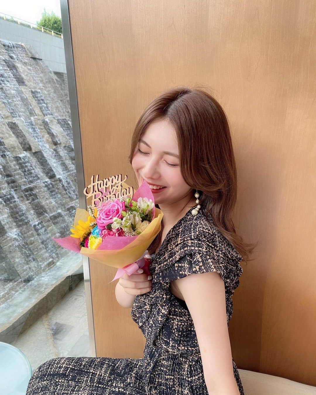 新井遥さんのインスタグラム写真 - (新井遥Instagram)「＾ My Birth Day💐♡ お祝いしてくれた方ありがとうございました🥰」7月31日 22時31分 - haruka_arai_ar