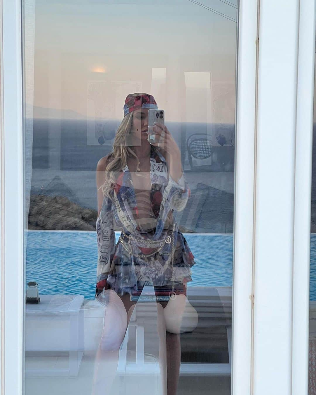 Cindy Pradoさんのインスタグラム写真 - (Cindy PradoInstagram)「Such an amazing week in Mykonos staying at @aqualivingvillas “Villa Divina” 💙」8月1日 1時02分 - cindyprado