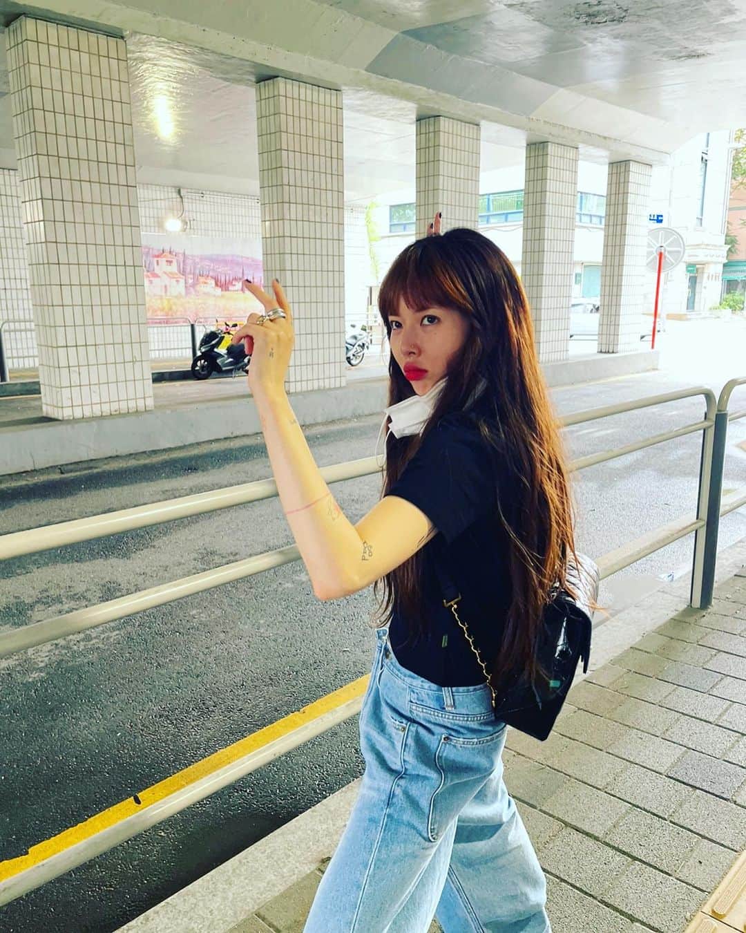 ヒョナ さんのインスタグラム写真 - (ヒョナ Instagram)「☀️☀️☀️💦」8月1日 19時28分 - hyunah_aa