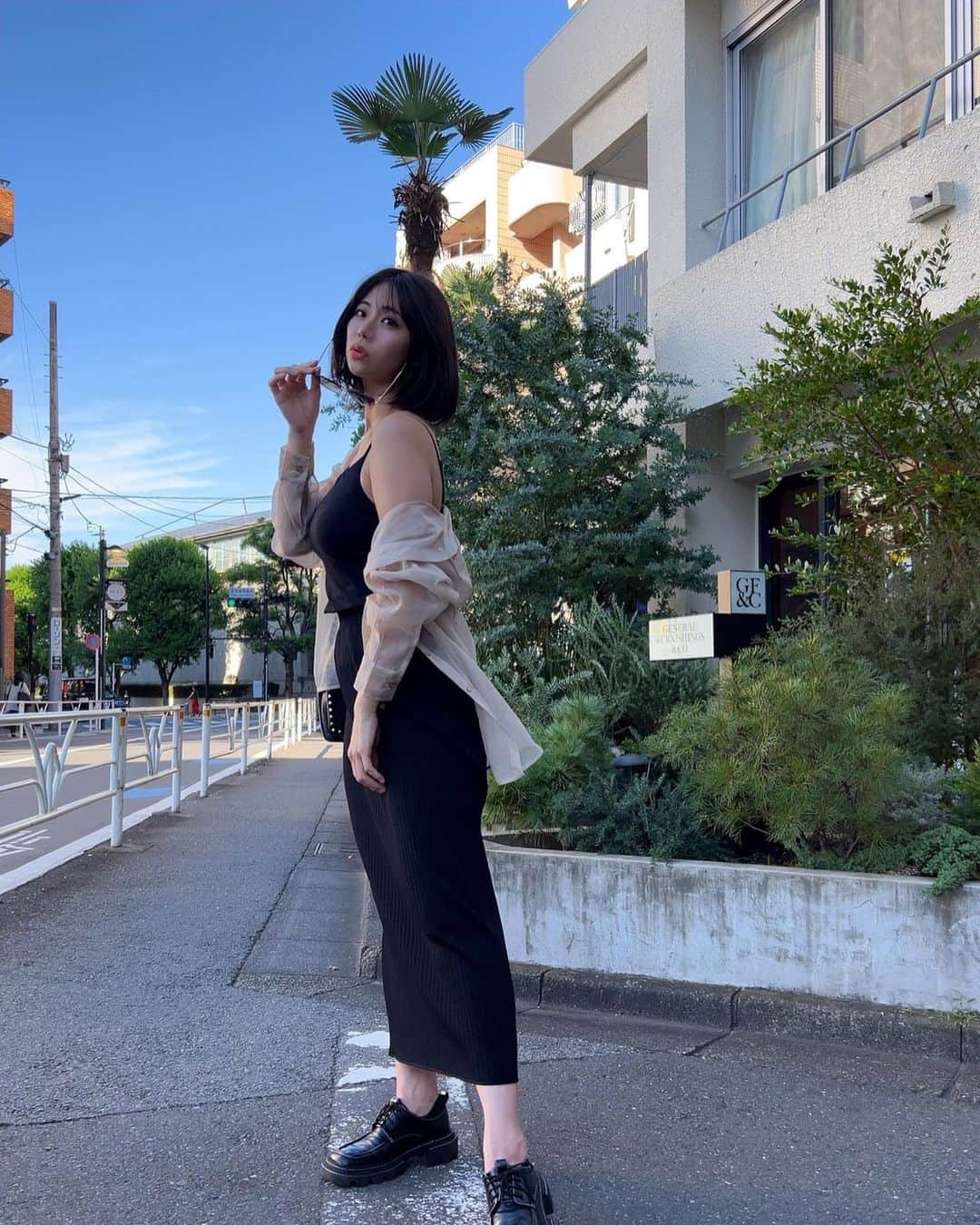 鈴木ふみ奈さんのインスタグラム写真 - (鈴木ふみ奈Instagram)「明日は朝からグラビアの撮影です🌴 楽しみだなあ...💗 情報解禁お楽しみに👼  #ootd #fashion #code #鈴木ふみ奈 #高身長コーデ」8月2日 0時48分 - fuminasuzuki