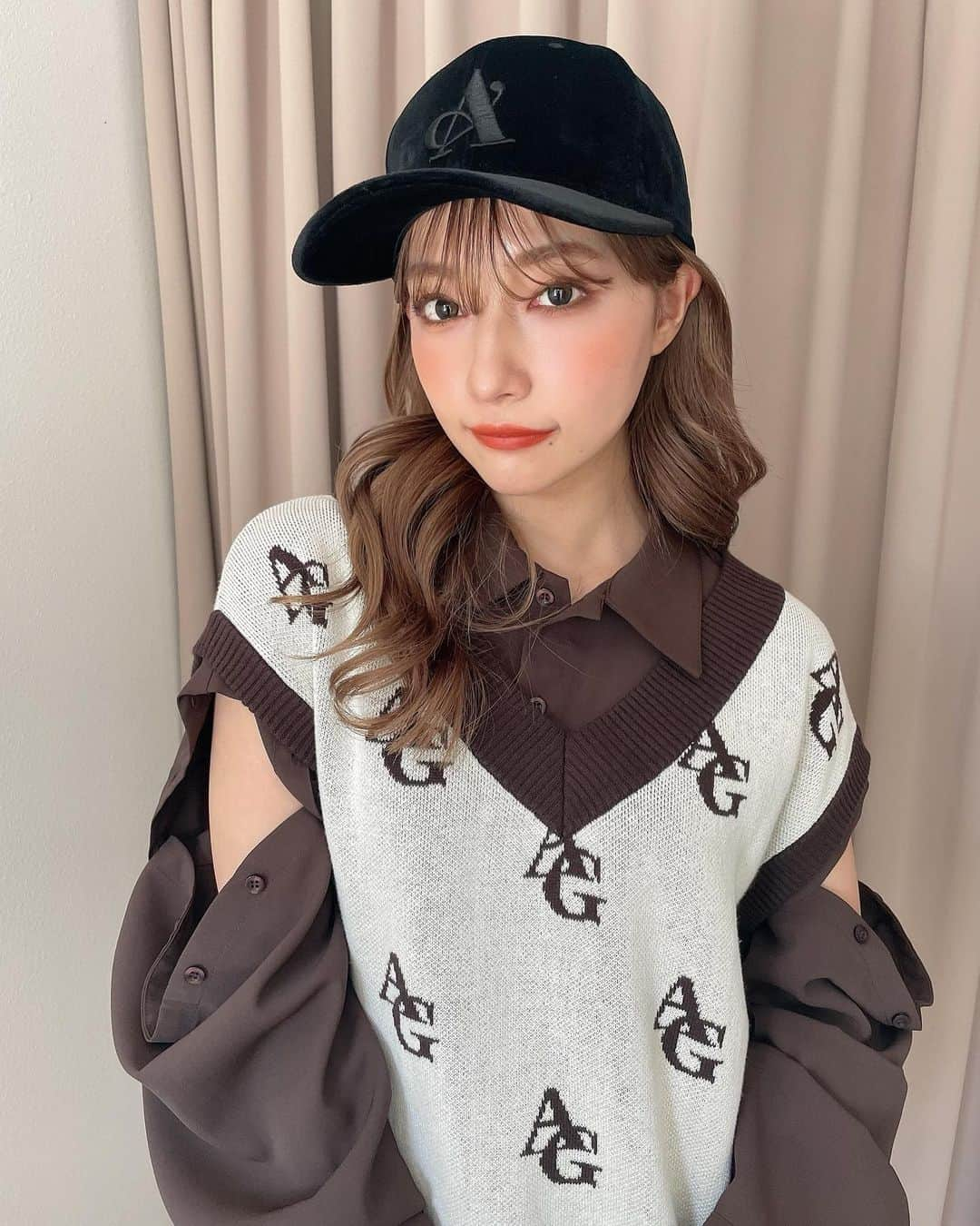 村瀬紗英さんのインスタグラム写真 - (村瀬紗英Instagram)「#dailylook おはよー！ 最近　茶色が増えたなあ🤘🏻♡ たまには、ゆるっとさえぴも😈‼︎  帽子カブっると身も心も落ち着きます。。🐒💕 落ち着いていきや〜☺️」8月2日 8時06分 - saepiiii.m