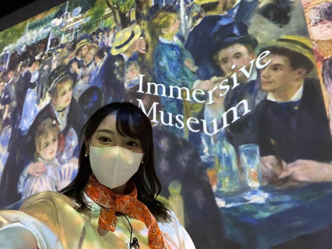 森千晴さんのインスタグラム写真 - (森千晴Instagram)「あら、いーな！の取材で ・Immersive museum  ・Mosu アートワークちいさなひみつのせかい  ２つのアート展に行ってきました♪  アートを全身で感じ「没入」できる空間と、 小さくて細やか、でも綺麗なだけじゃないユニークな作品もたくさんある空間、 どちらも素敵でした💗しかも涼しい‼︎  #ちいさなひみつのせかい #immersivemuseum」8月2日 9時33分 - mori.chiharu