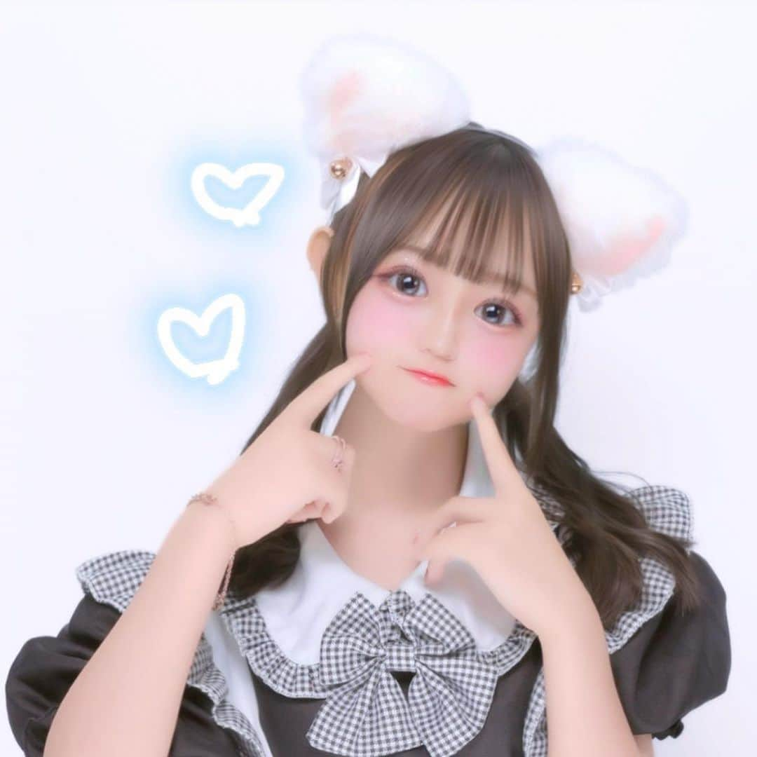 Ririkaさんのインスタグラム写真 - (RirikaInstagram)「にゃんにゃんねこ🐰」8月2日 11時03分 - 0027_rika