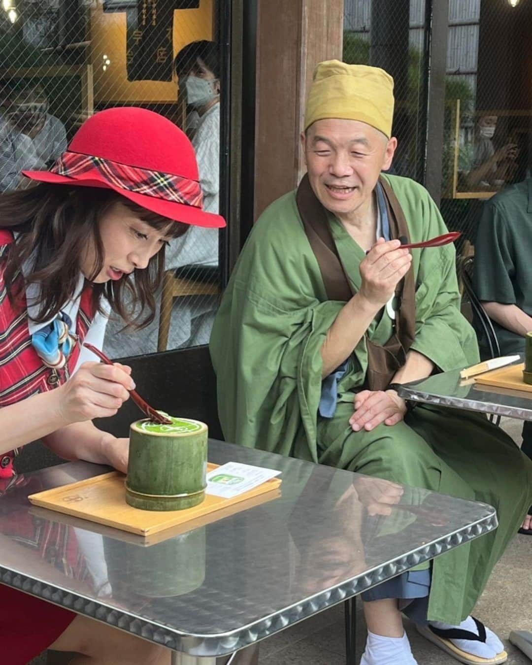 坂下千里子さんのインスタグラム写真 - (坂下千里子Instagram)「. . 最後の旅に行って来ましたー！ 8月6日オンエアでーす！！お時間合いましたら是非是非観てほしいです！ . .  . #もしもツアーズ #もしツア #12年振り #ガイド #衣装 #よく #残ってたなぁ#ありがとう #懐かしい #私の #制服#青春#旅行 #旅 #trip #instagram #instafood #キャイ〜ン#love」8月2日 12時25分 - chiriko_sakashita_official