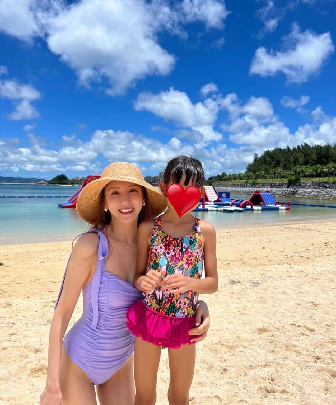 美香さんのインスタグラム写真 - (美香Instagram)「ご質問いただきました 水着は　@_estella.k_  帽子は　@chapeaud_o です💜  ラストはのりへいちゃんの娘ちゃん👩‍❤️‍👩可愛くて癒される💗」8月2日 21時54分 - mikaofficial99