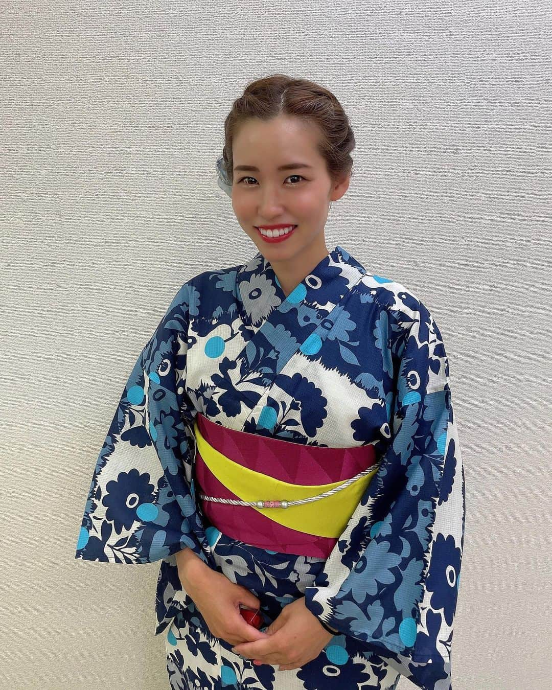 三谷沙也加さんのインスタグラム写真 - (三谷沙也加Instagram)「⁡ ⁡ ・ 8月初イベントは浴衣👘でした〜🤍 ⁡ ⁡ ＃ハクビ京都きもの学院長野校 様の  #納涼打ち水大作戦 イベントに、 3人で仲良く楽しく参加させていただきました❤︎ ⁡ ⁡ 浴衣を着付けしてもらい、 打ち水を体験をさせてもらったのですが 終始、3人のテンションは上がりまくりでした🥺❤️ ⁡ ⁡ 貴重な経験をさせてもらい めちゃくちゃ嬉しかったです☺️🧡 ⁡ ⁡ ＃ハクビ京都きもの学院長野校 様 ありがとうございました☺️ ⁡ ⁡ ⁡動画は、また載せま〜す🤍 お楽しみにっ🌟  ⁡ #WEリーグ#nagano #acnpladies #パルセイロレディース#7 #三谷沙也加 #鈴木日奈子 #菊池まりあ #チームメイトに女将って言われました #27歳だけど？ #大丈夫そうですか？笑 #浴衣ってとっても暑いですね #ここだけの話、汗が尋常じゃなかったよ」8月2日 22時59分 - sayaka_mitani7