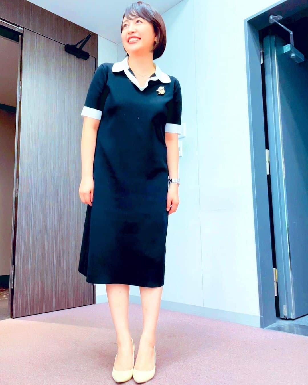 相内優香さんのインスタグラム写真 - (相内優香Instagram)「今週は塩田キャスターが夏休みのため1週間通しでモーサテを担当しています。 いつもは終わって達成感のある水曜日も、今日は折り返しっ！✊🏻✨✨  #モーサテ #モーニングサテライト dress  #lanvin #ランバン」8月3日 9時04分 - yuuka_aiuchi