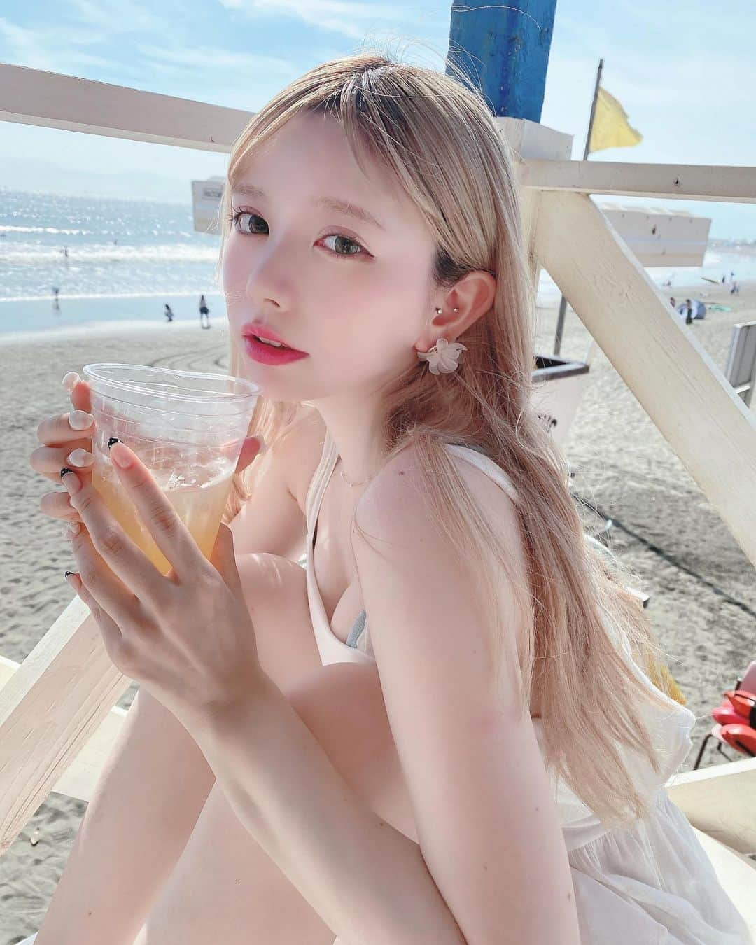 若林萌々さんのインスタグラム写真 - (若林萌々Instagram)「夏が始まった合図がした🍉」8月3日 18時19分 - wakabayashimomo