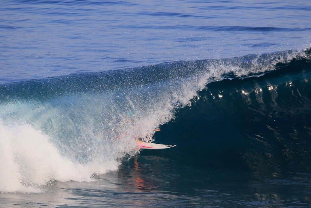 松田詩野さんのインスタグラム写真 - (松田詩野Instagram)「Good waves and good weather💜🌞  #surf #bali  #waves #surfing #surfergirl」8月3日 20時05分 - shinomatsuda