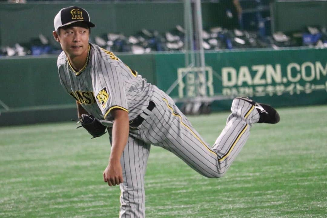 阪神タイガースさんのインスタグラム写真 - (阪神タイガースInstagram)「8月4日巨人戦、本日の試合前練習の様子です！ #島本浩也 選手 #及川雅貴 選手 #石井大智 選手 #糸原健斗 選手 #植田海 選手 #小幡竜平 選手 #糸井嘉男 選手 #佐藤輝明 選手 #湯浅京己 選手 #岩貞祐太 選手 #阪神タイガース  #イチにカケル！」8月4日 17時44分 - hanshintigers_official