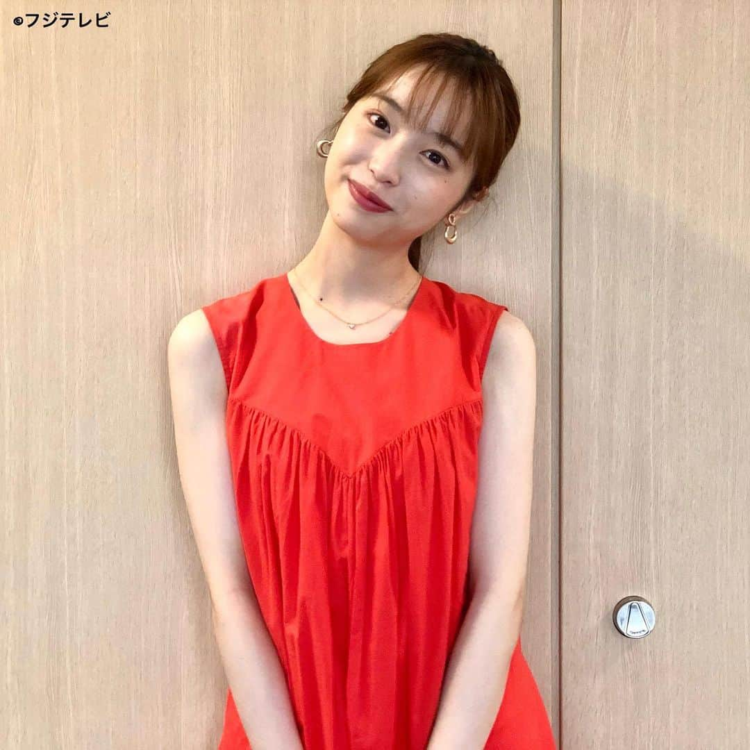 フジテレビ「めざましテレビ」さんのインスタグラム写真 - (フジテレビ「めざましテレビ」Instagram)「ファッション雑誌CanCamとコラボした お天気コーナー「きょう何着て行く？」 林佑香の毎日のコーデを紹介♪  ８月４日（木） 【今日のコーデ】　　 ・ワンピース→ @andemiu_official  １万１０００円 ・靴→ @kanematsu_official 　３万５２００円 ・イヤリング→ @anemone_official 　１９８０円      【コーデのポイント】 夏気分が盛り上がるオレンジのワンピース🧡  生地をたっぷり使ったドラマティックなシルエットも 絵になるかわいさです☺️👍  肌感のあるサンダルを合わせて ちょっぴりリゾーティな雰囲気に🌴  夏の休日にぴったり❣️    #めざましテレビ #きょう何着て行く？ #林佑香 #今日のコーデ #コーデ #CanCam #今日のファッション#ootd #きょう何着て行く？は月〜金朝6時22分ごろ放送📺  #ゆかちゃん #きれいめコーデ #きれいめカジュアル #大人コーデ #夏コーデ #オフィスカジュアル #上品コーデ #アナウンサー衣装」8月5日 8時02分 - mezamashi.tv