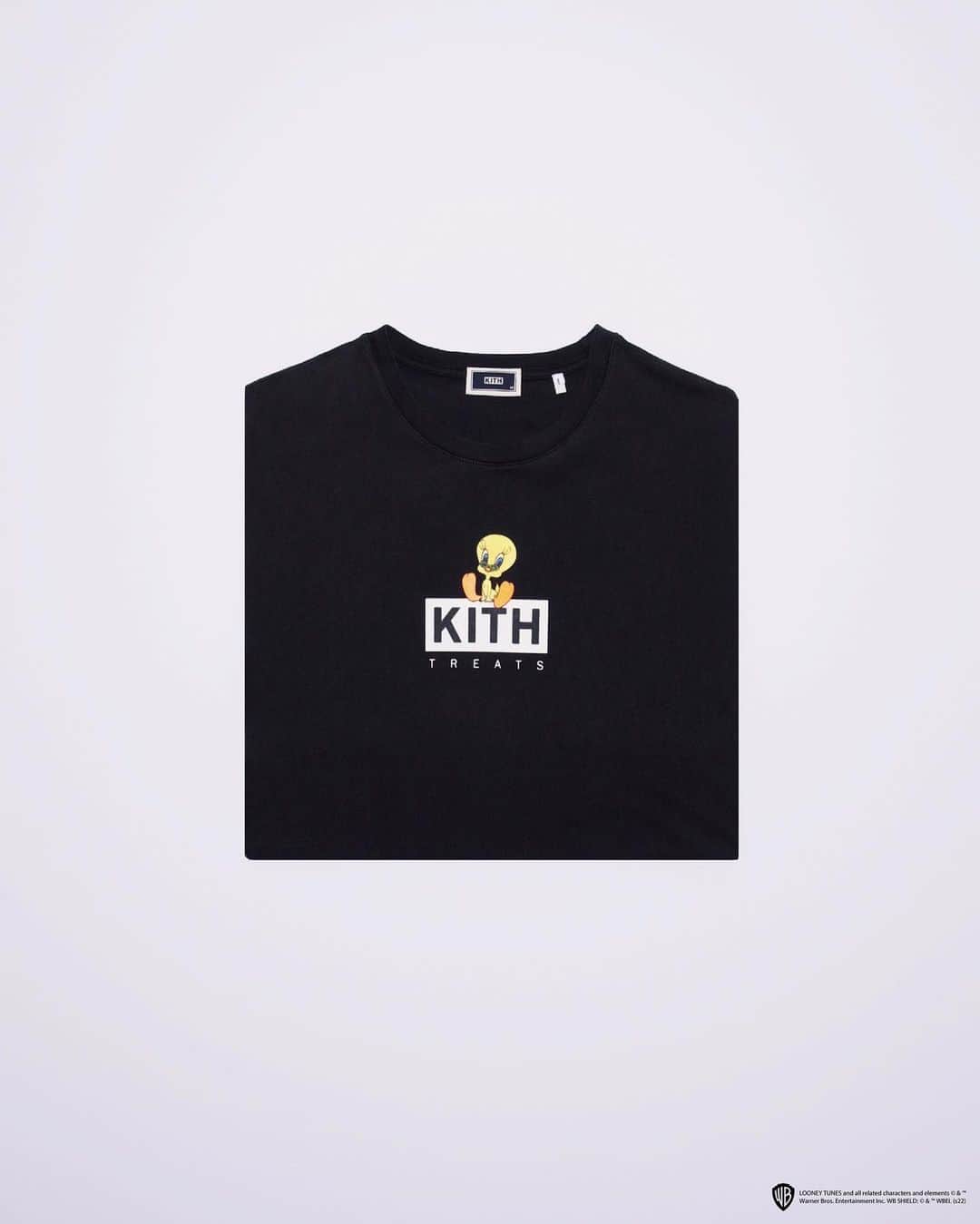 RIEHATAさんのインスタグラム写真 - (RIEHATAInstagram)「BIG NEWS😳🐤  Kith Treats for RIEHATA and Tweety, celebrating the 80th anniversary of the iconic Looney Tunes character, and the bird’s IRL counterpart.  A L/S and S/S tee, each featuring a different original graphic. The tees will be available for online drawing in advance and winners can purchase at Kith Treats Tokyo on Wednesday, 8/10.     Kith Treats for RIEHATA and Tweetyが登場。 Looney Tunesの代表的なキャラクターTweetyの80周年アニバーサリーを祝し、リアルライフのTweetyとしても知られるRIEHATAを迎えコラボレーションいたしました。それぞれ異なるオリジナルグラフィックを採用したLong Sleeve TeeとTeeを展開。 Kith Treats for RIEHATA and Tweetyは、事前にオンライン抽選を行い、当選者は8/10(水)にKith Treats Tokyoで購入可能です。  🐤 @kithtreatstokyo ✖️#riehata 🐤」8月5日 21時02分 - riehata
