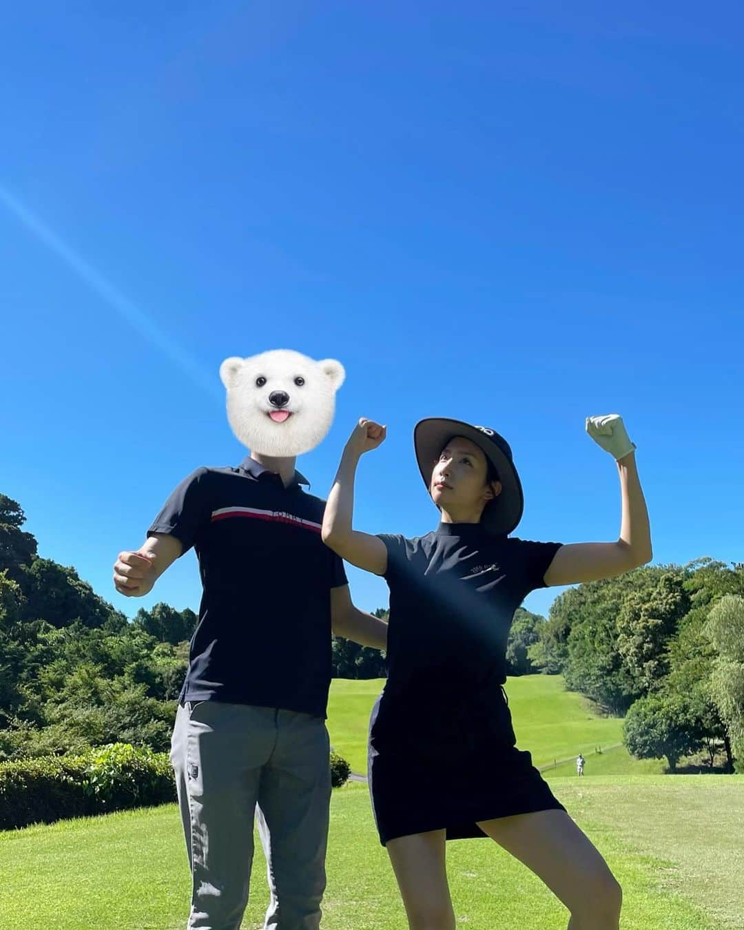 中島亜莉沙さんのインスタグラム写真 - (中島亜莉沙Instagram)「夫婦でネイビーコーデ✌🏻  クラブハウスで迷子になっても 色合わせとくと見つけやすいね！笑  #さんまいめ #温度差のすごい頑張るぞポーズ  #23kugolf #tommyfilfiger #golf #golfwear #sports #coordinate #ootd #outfit #ootd #23区GOLF #ネイビーコーデ #家族ゴルフ #ゴルフ #ゴルフ女子 #スポーツ女子 #ゴルフウェア #スポーツウェア #夫婦ゴルフ #夫婦ラウンド #夫婦デート #골프　#골프여자　#尔夫球 #高尔夫」8月5日 21時51分 - arisan_days