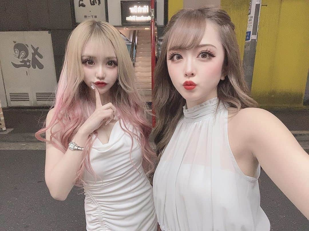 大木美里亜（みりちゃむ）さんのインスタグラム写真 - (大木美里亜（みりちゃむ）Instagram)「レボラブのオフショ✌️  まだ２話だけどねこれからどんどん面白くなってくよ〜🫣」8月6日 20時35分 - mirichamu_0710