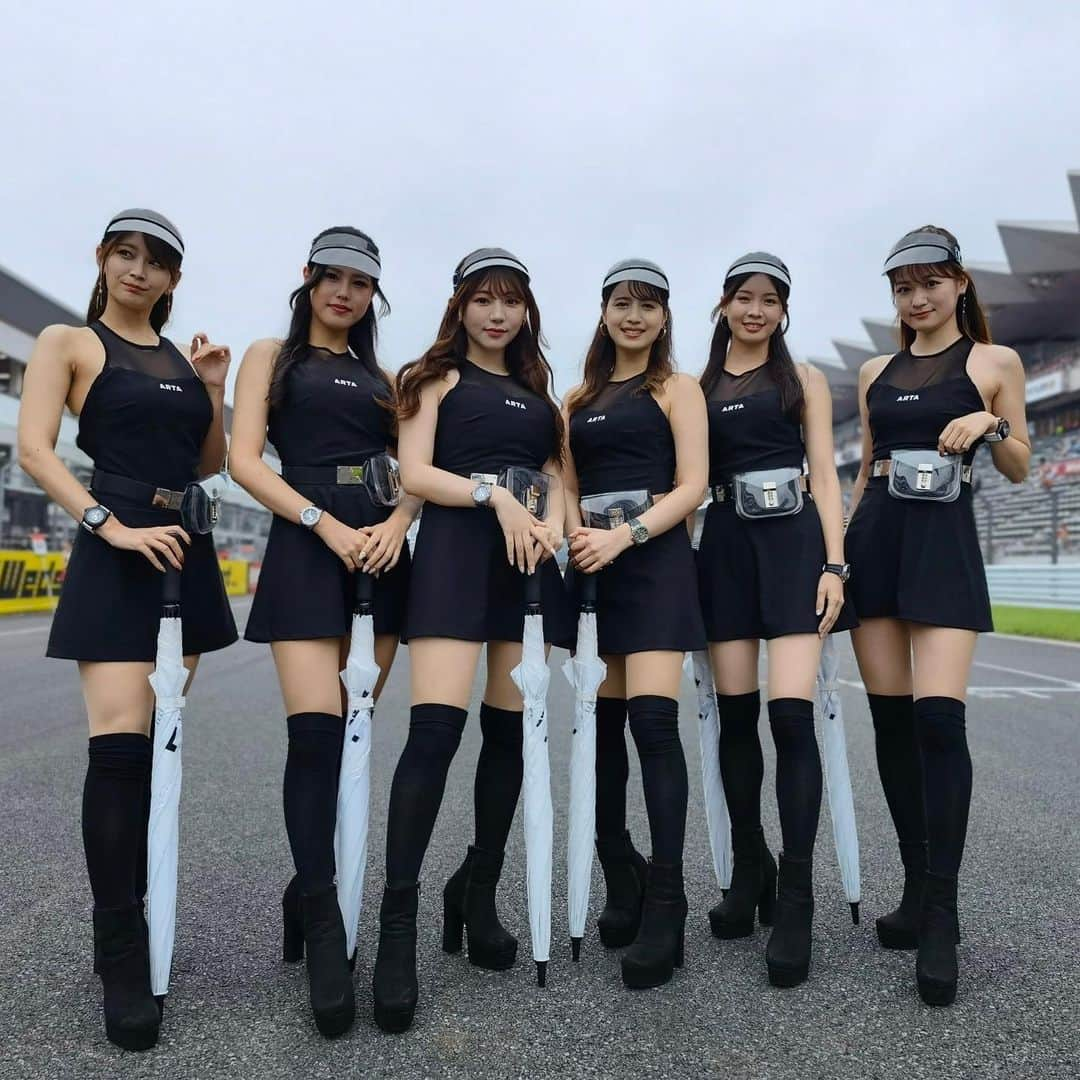 御子柴かなさんのインスタグラム写真 - (御子柴かなInstagram)「SUPER GT Rd.4 富士 予選日お疲れさまでした🫡❤️‍🔥  明日の決勝も楽しみ🏎❕ ARTAの応援よろしくお願いします🥺 . #レースクイーン #ARTA #オートバックス #ARTAGALS」8月6日 22時21分 - kanakana2510