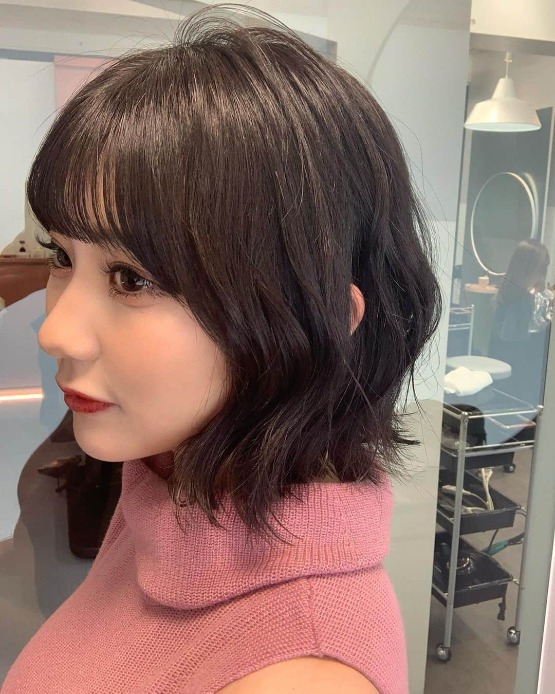 田中美久さんのインスタグラム写真 - (田中美久Instagram)「トリートメントとカットしてもらったよ🥰 #無加工カメラ　#ボブ　#ボブヘアー #モテヘアー　#ice #美容室」8月7日 0時30分 - mikumonmon_48