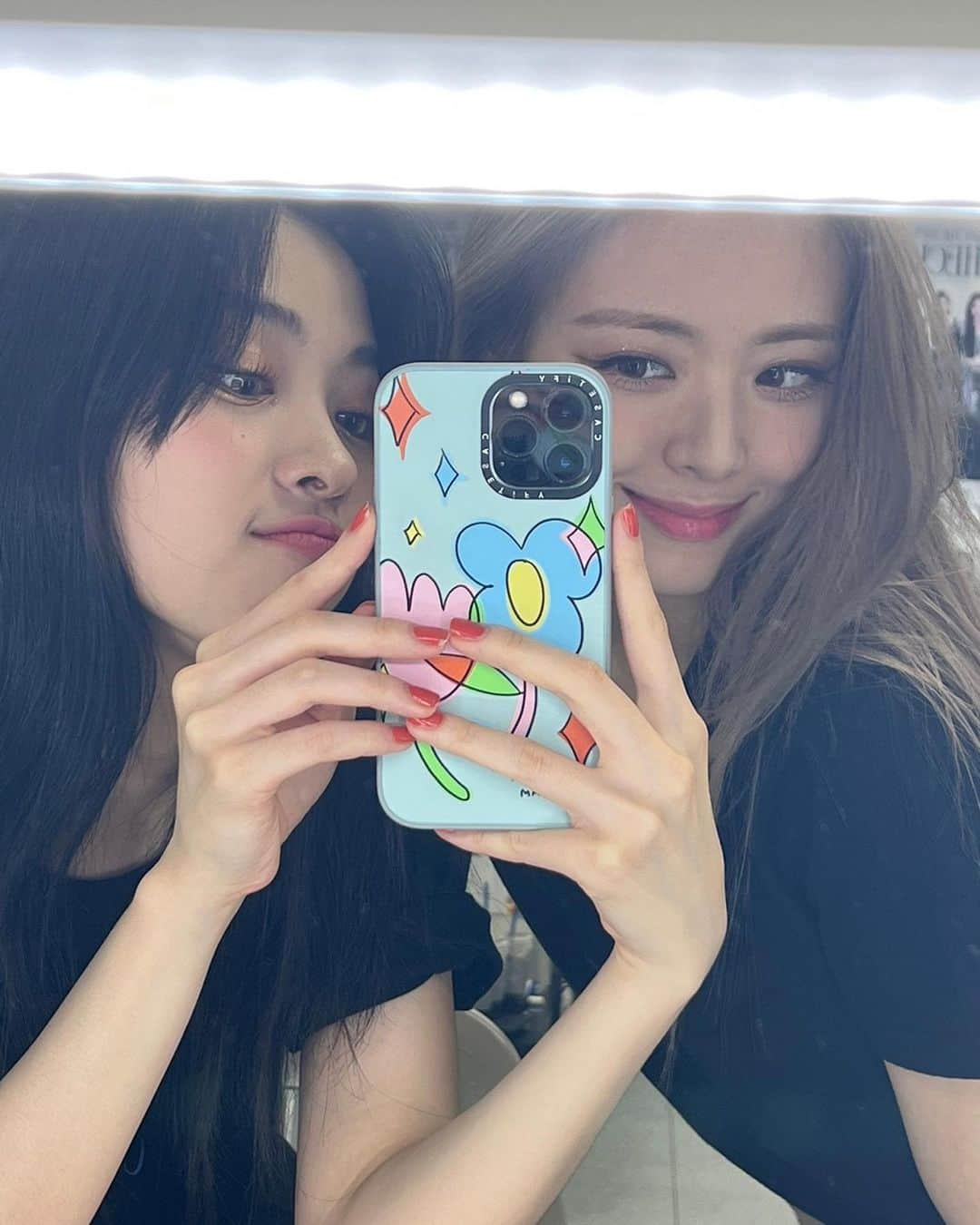 ITZYさんのインスタグラム写真 - (ITZYInstagram)「CHECKMATE IN SEOUL」8月9日 13時31分 - itzy.all.in.us